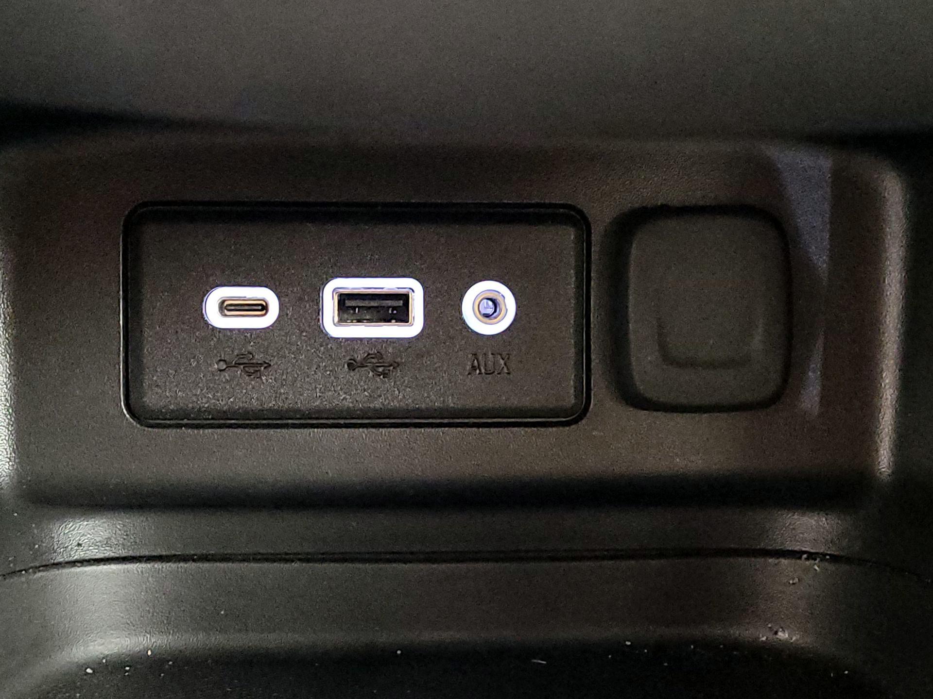 Thumbnail: 2023 Chevrolet Equinox - 18