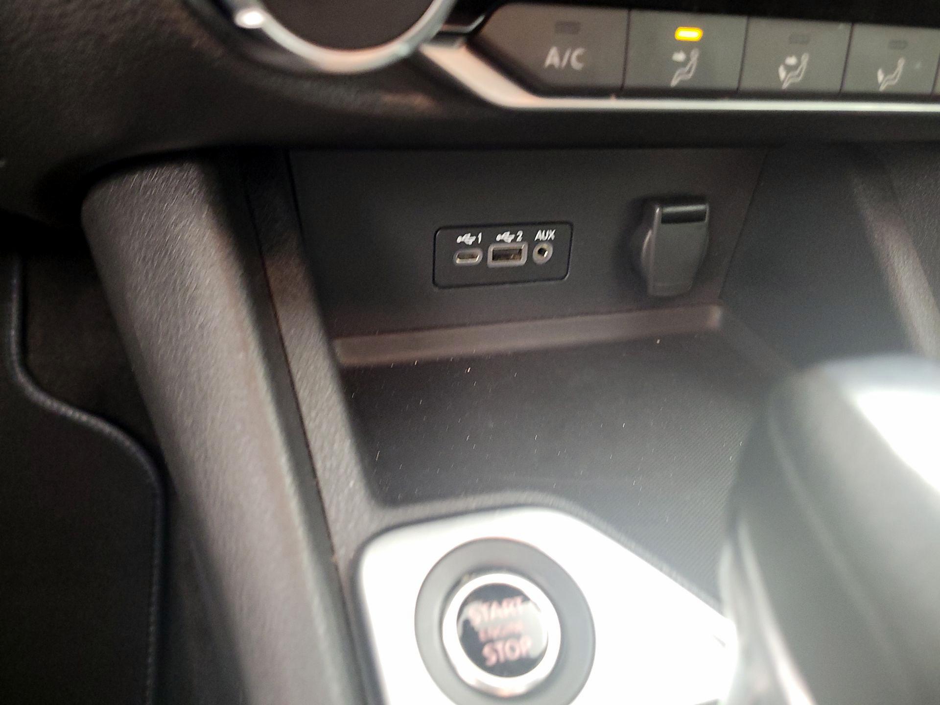 Thumbnail: 2023 Nissan Sentra - 18