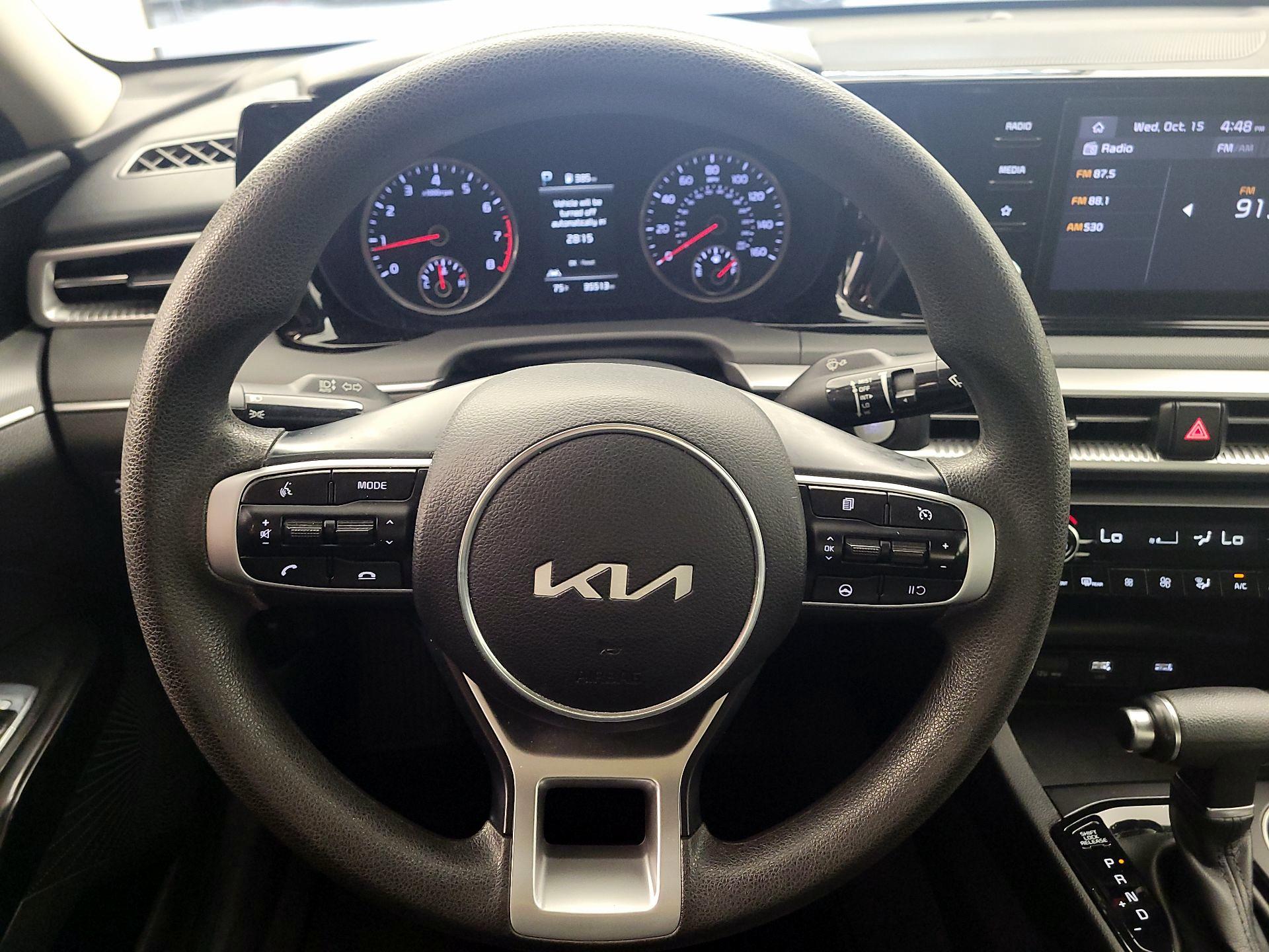 Thumbnail: 2023 Kia K5 - 10