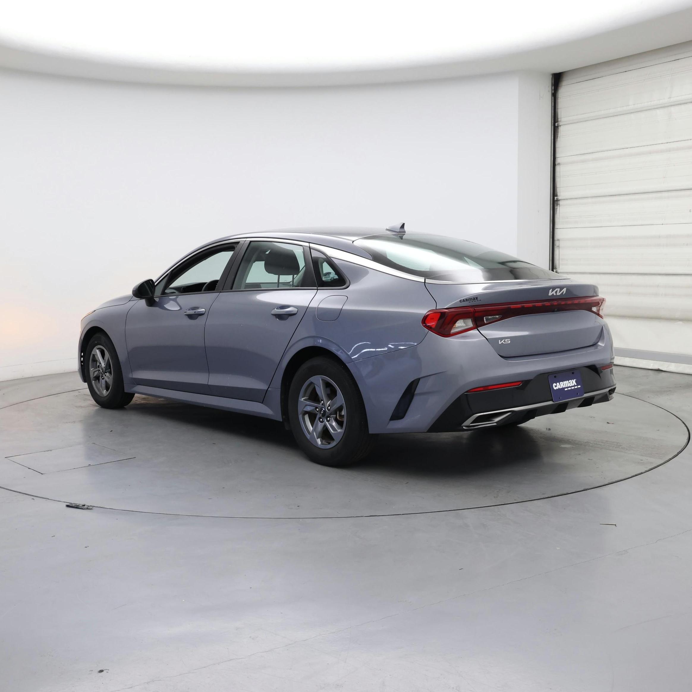 Thumbnail: 2023 Kia K5 - 2