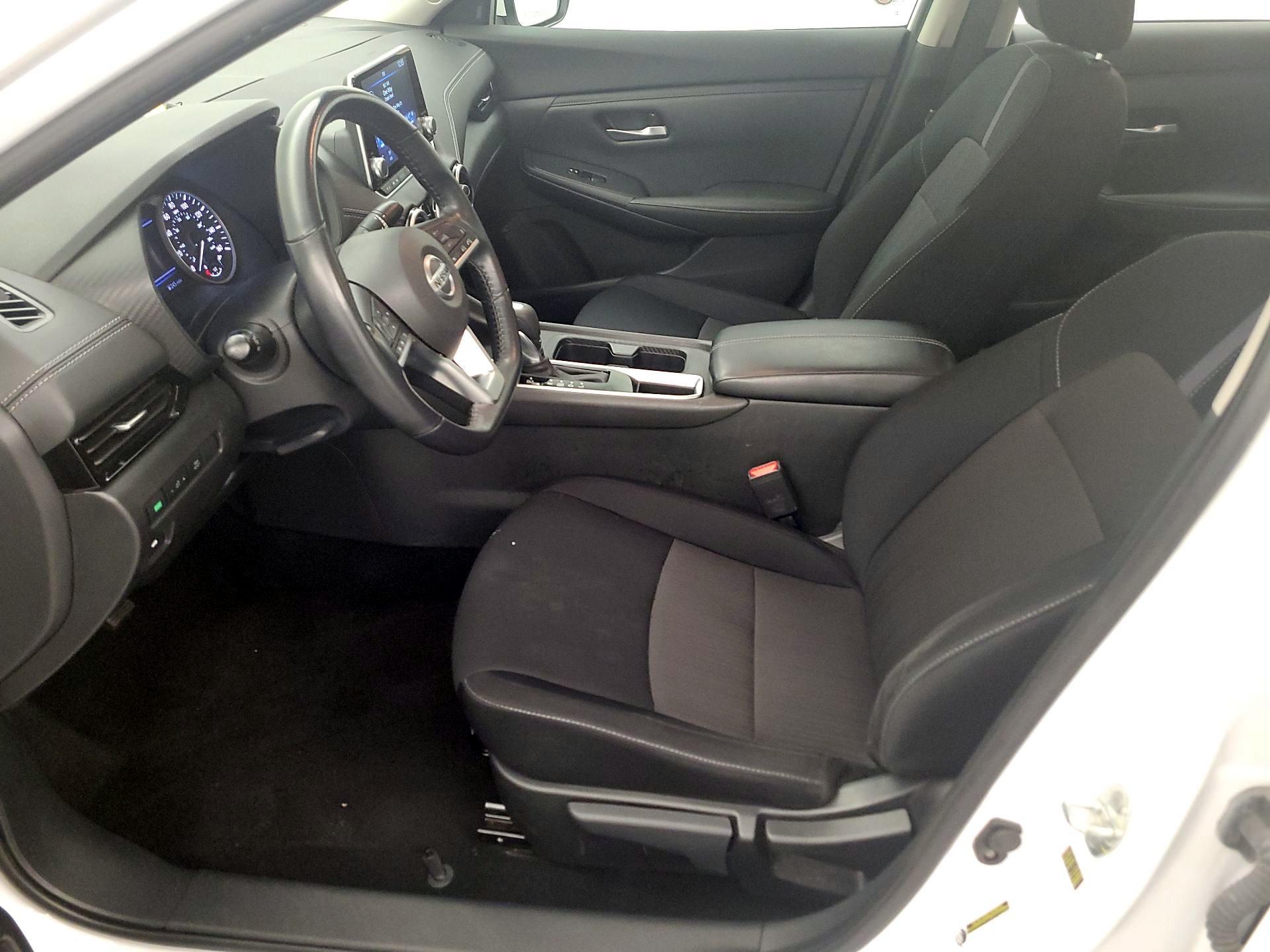 Thumbnail: 2023 Nissan Sentra - 11