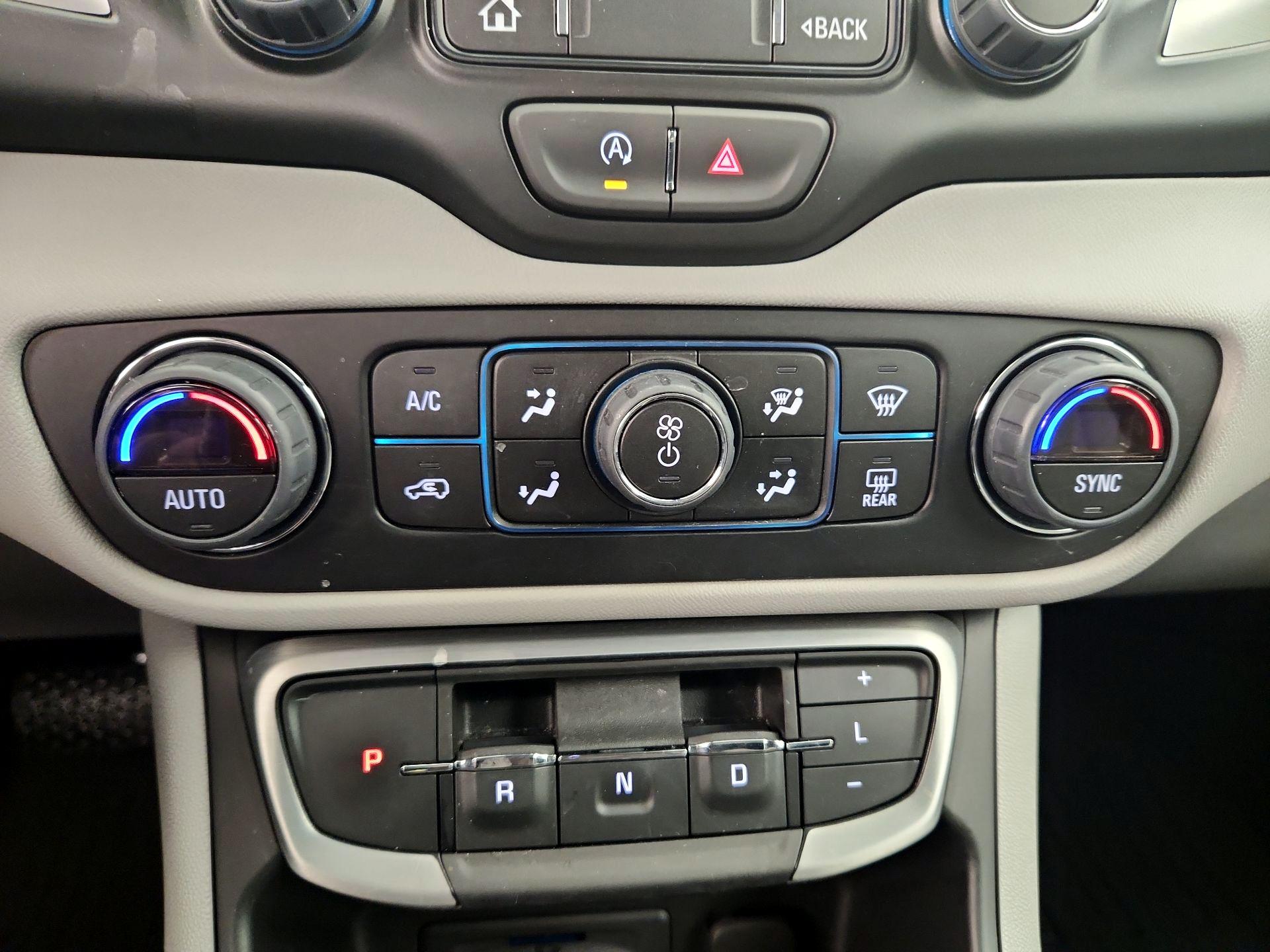 Thumbnail: 2024 GMC Terrain - 16