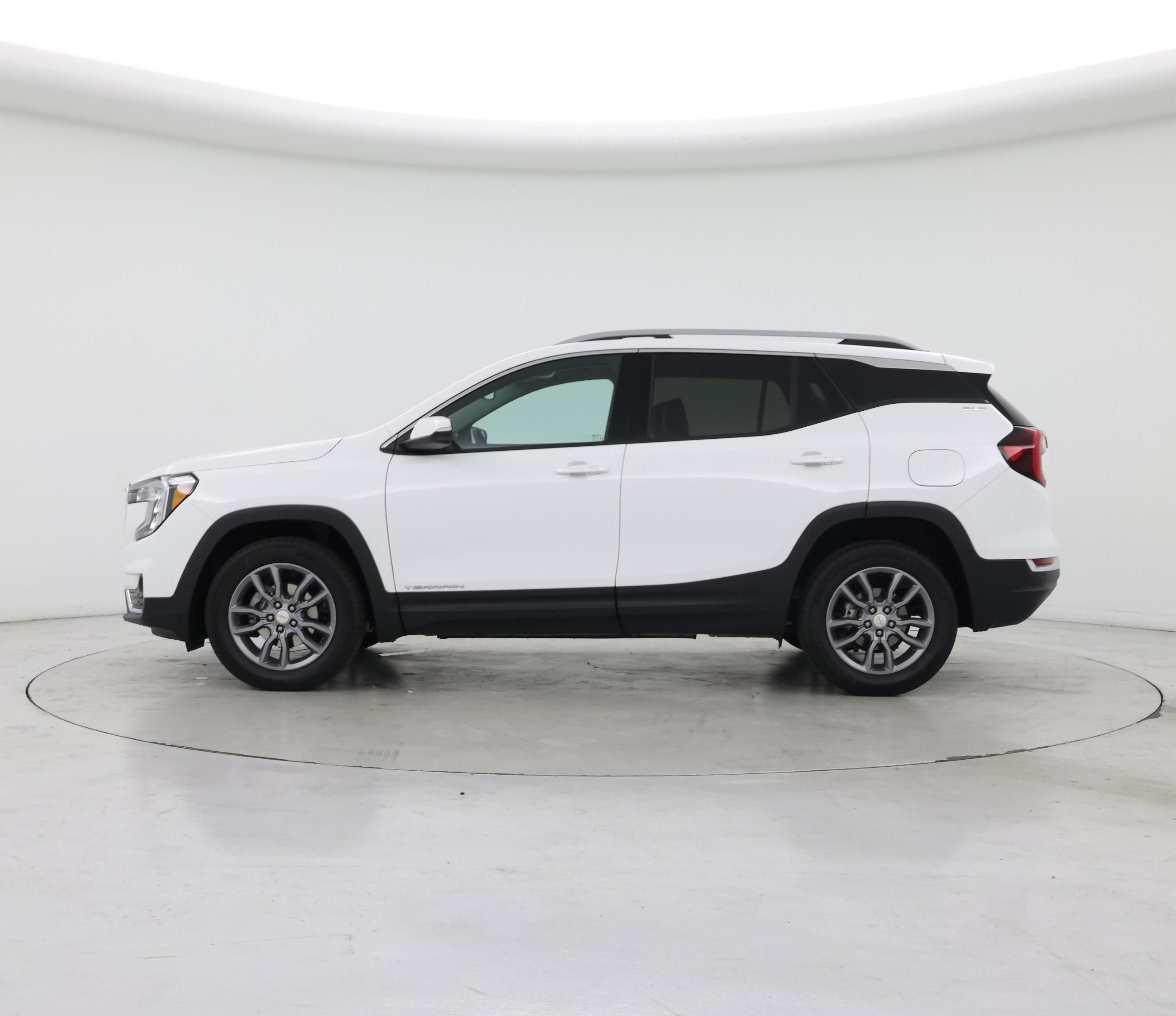Thumbnail: 2024 GMC Terrain - 3