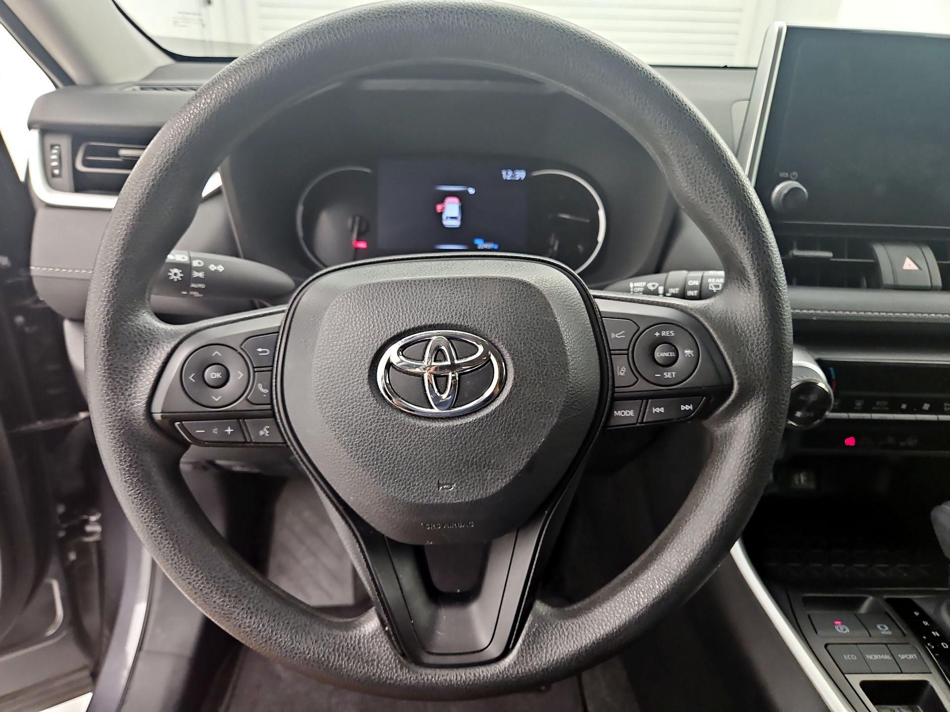 Thumbnail: 2024 Toyota RAV4 - 10