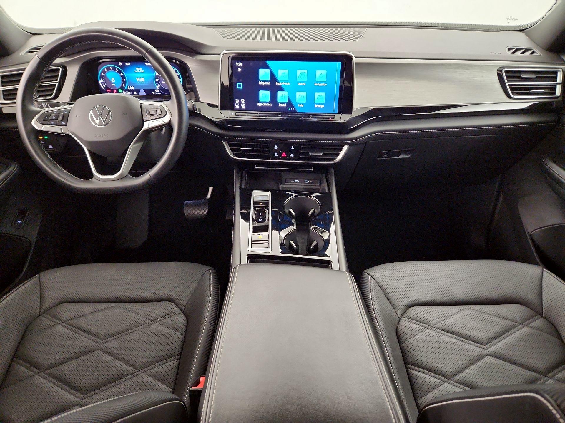Thumbnail: 2024 Volkswagen Atlas - 9
