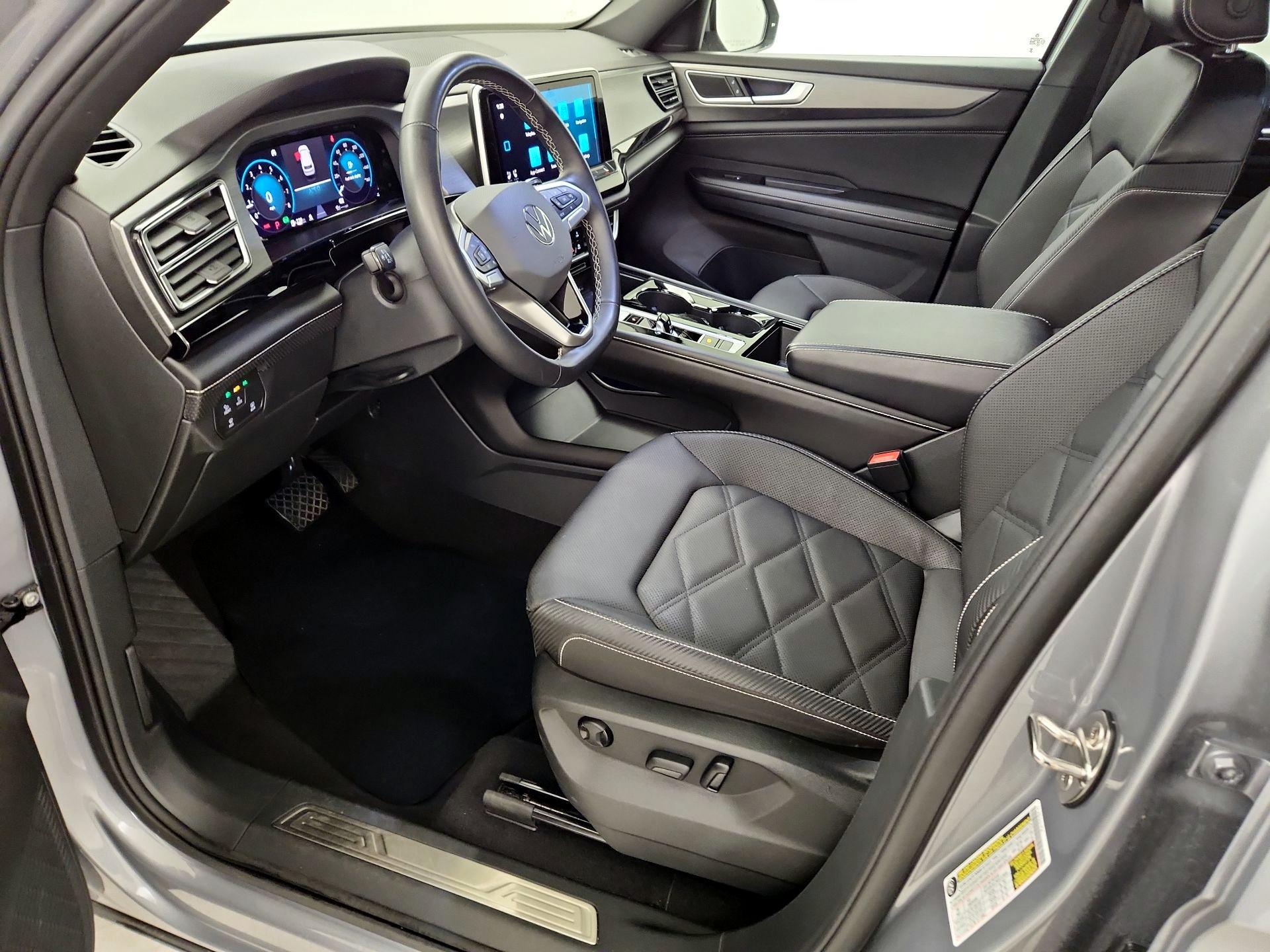 Thumbnail: 2024 Volkswagen Atlas - 11