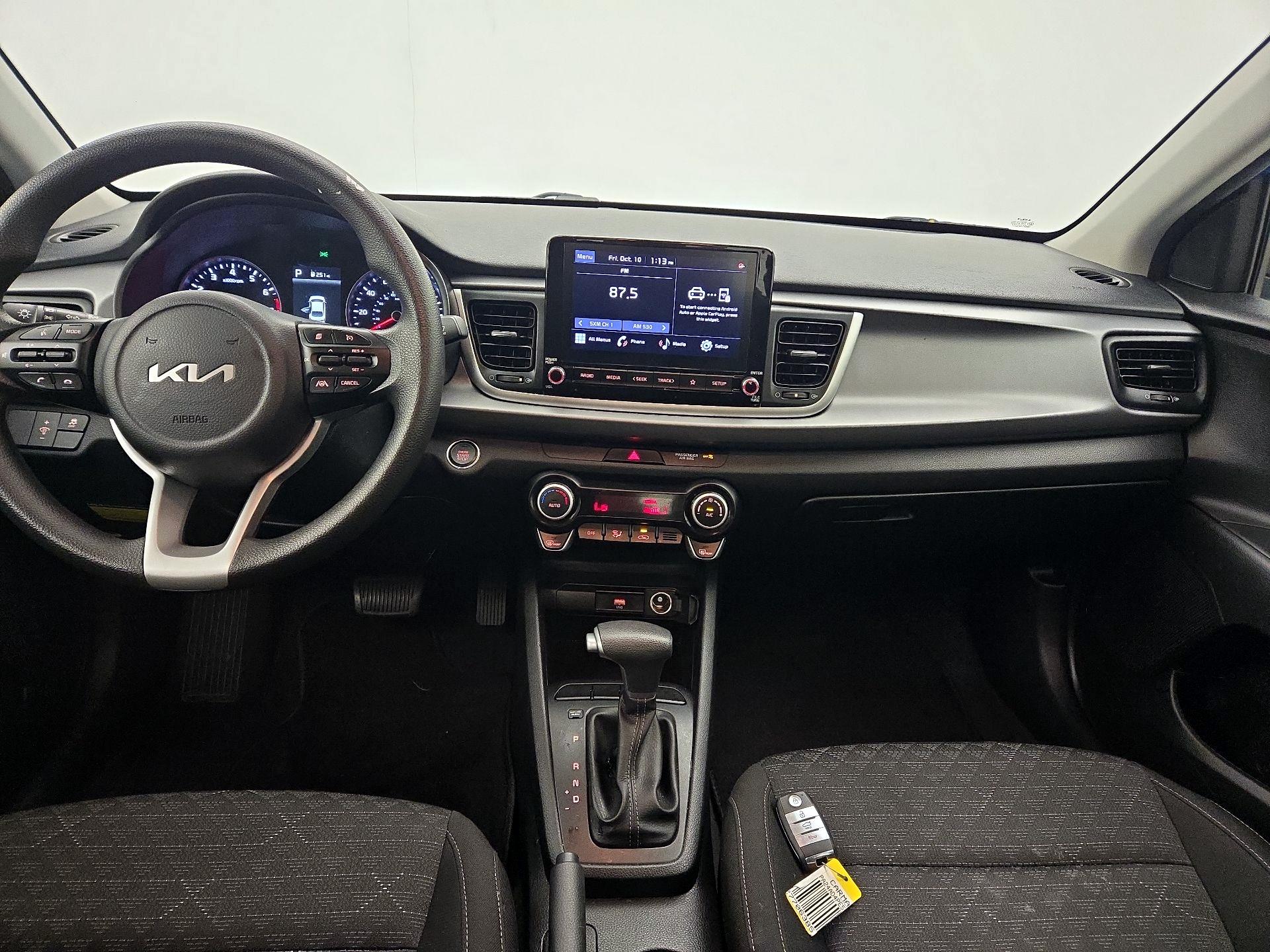 Thumbnail: 2023 Kia Rio - 9