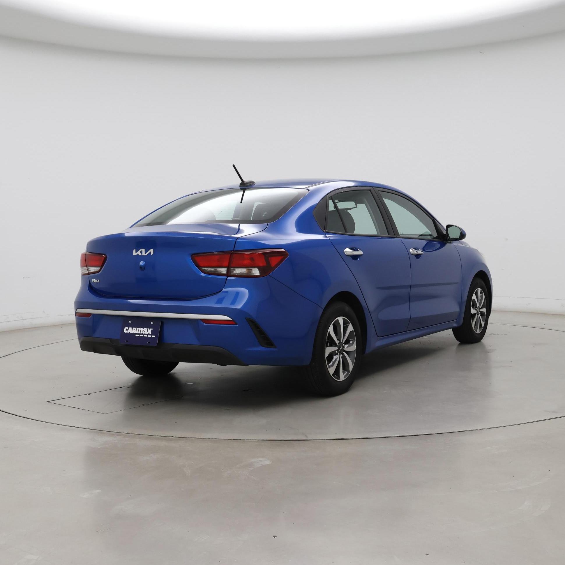 Thumbnail: 2023 Kia Rio - 8