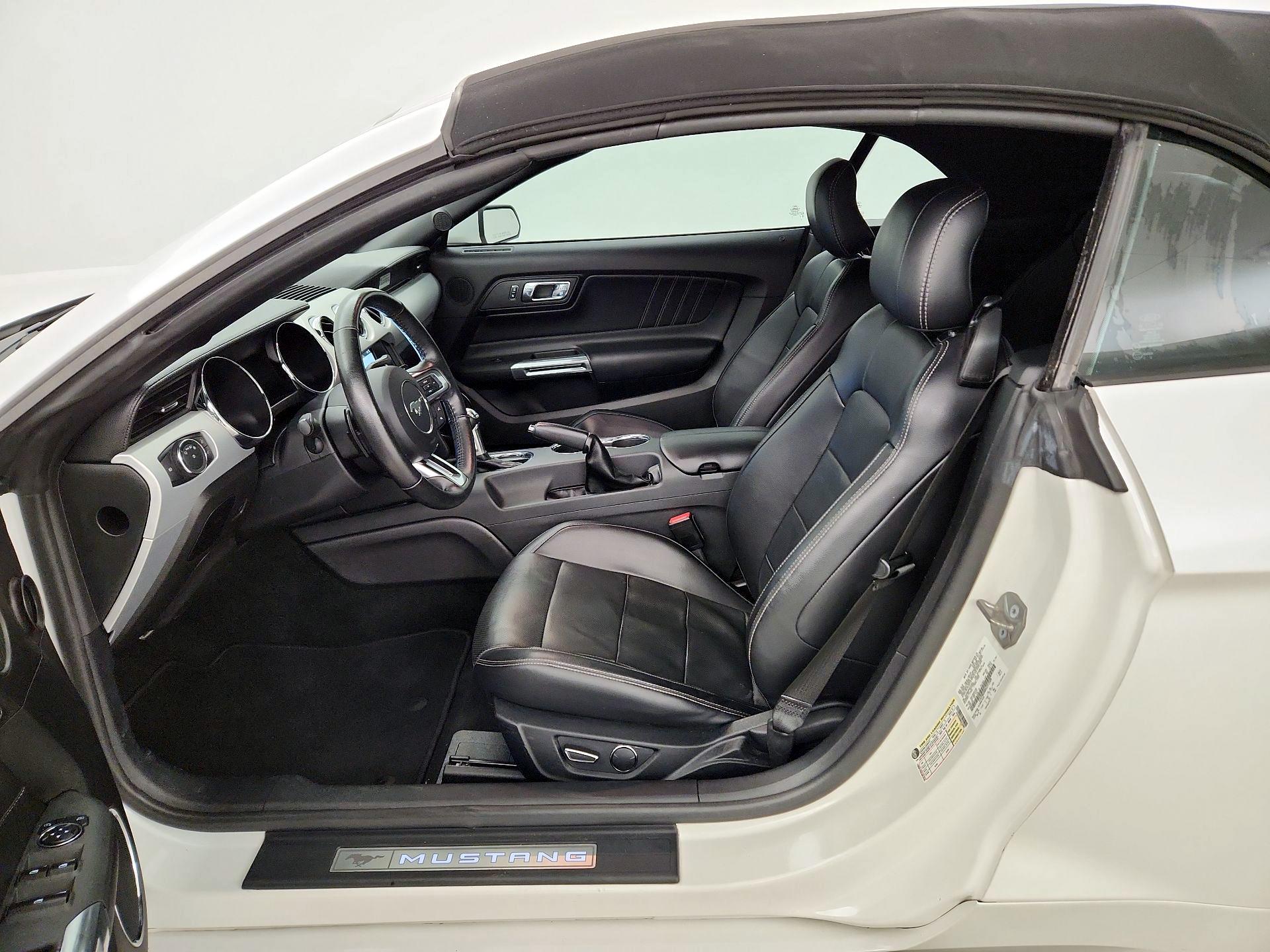 Thumbnail: 2017 Ford Mustang - 11