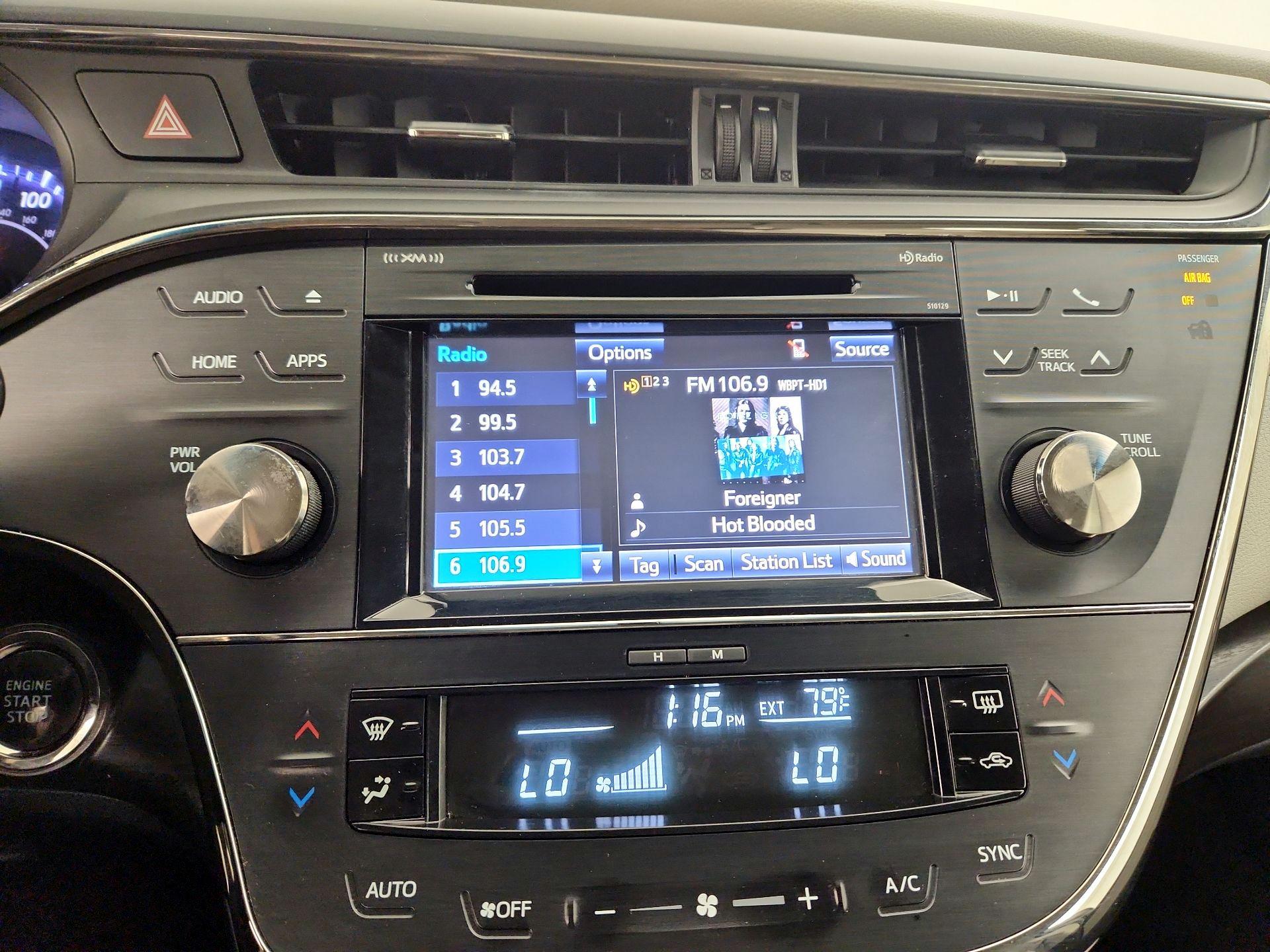 Thumbnail: 2016 Toyota Avalon - 15