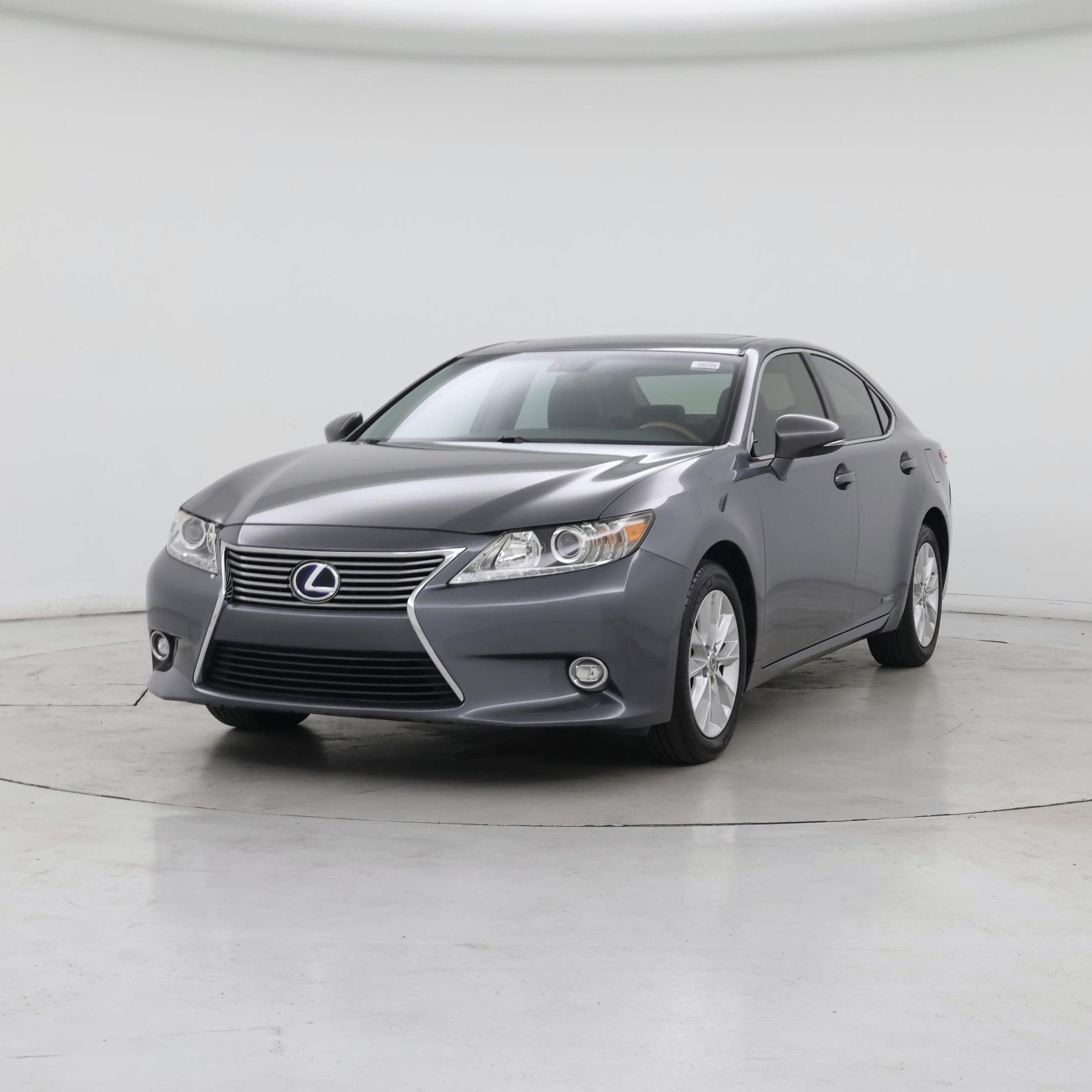 Thumbnail: 2015 Lexus ES - 4
