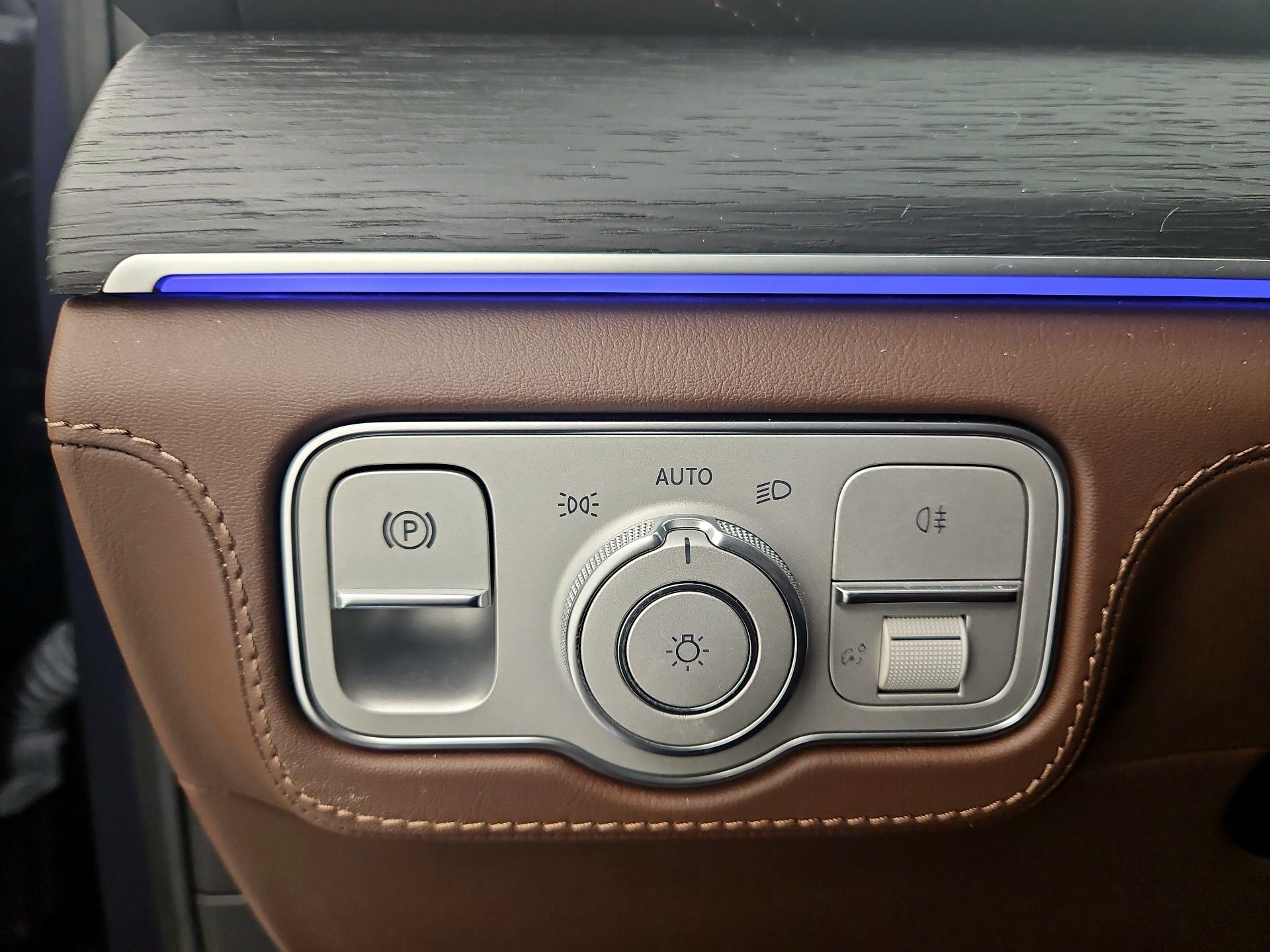 Thumbnail: 2024 Mercedes-Benz GL-Class - 13