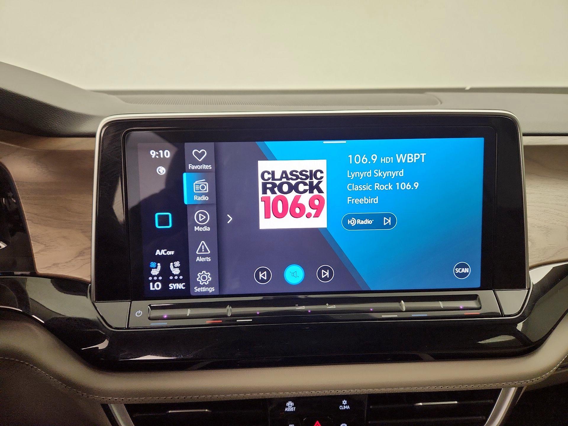 Thumbnail: 2024 Volkswagen Atlas - 15