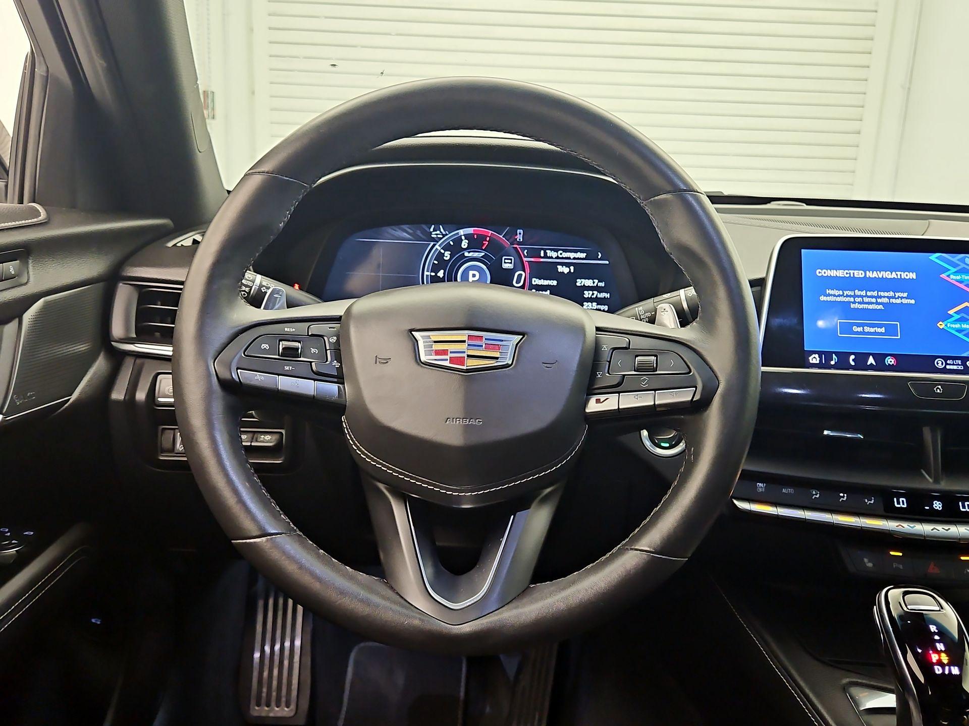 Thumbnail: 2023 Cadillac CT4 - 10