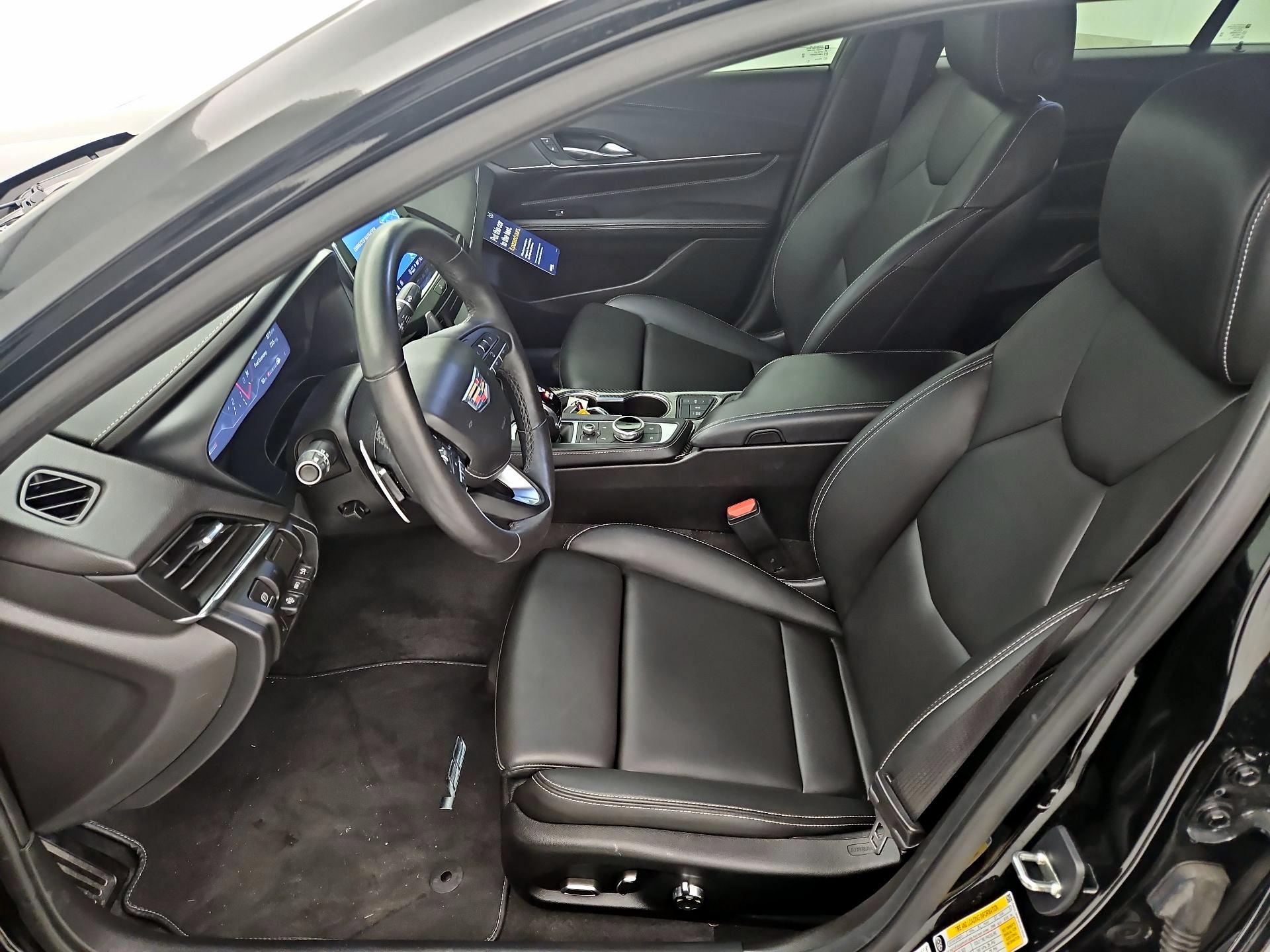 Thumbnail: 2023 Cadillac CT4 - 11