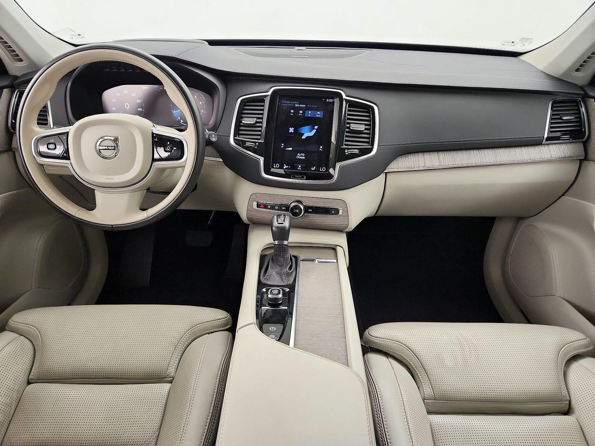 Thumbnail: 2022 Volvo XC90 - 9