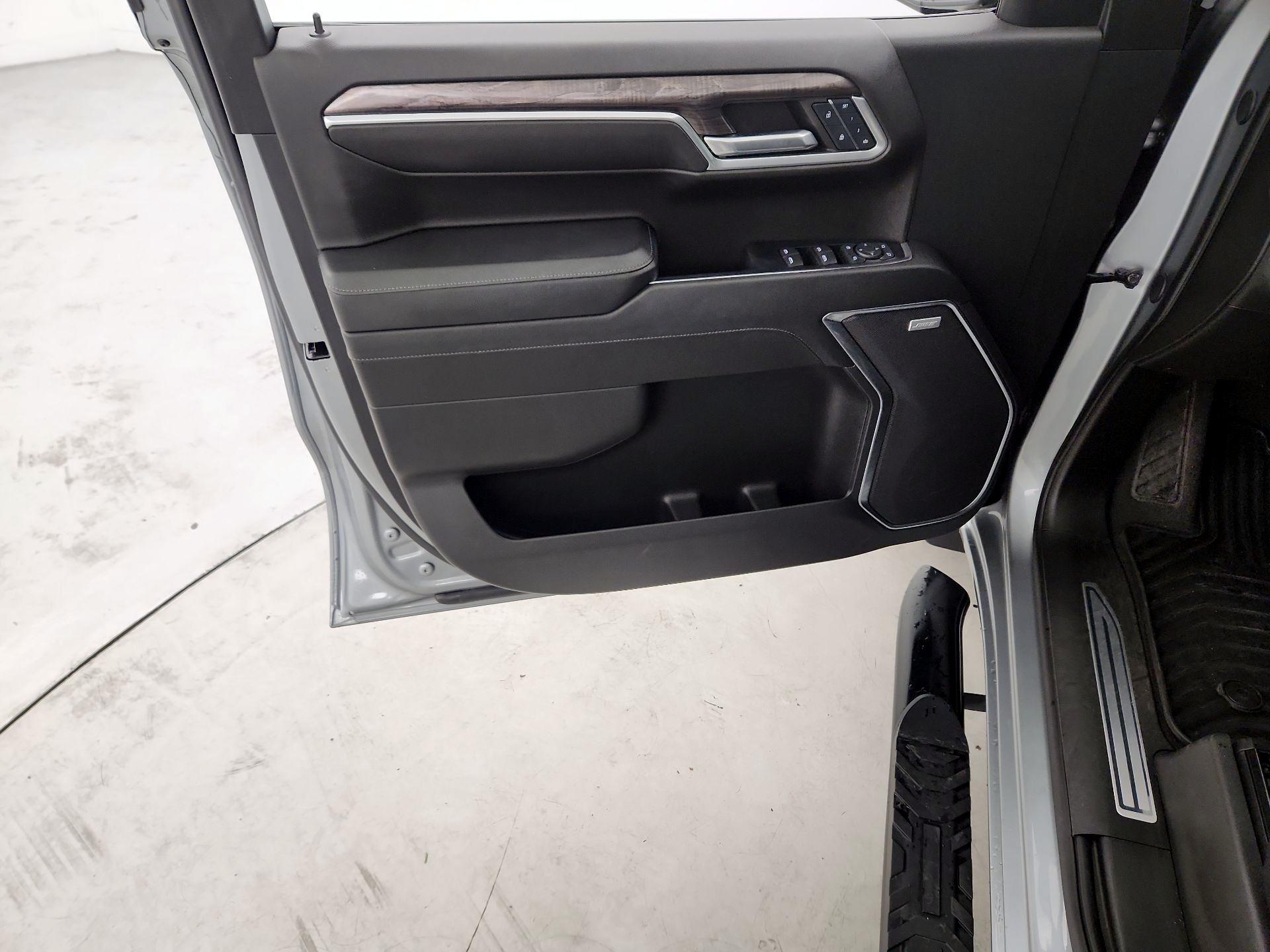 Thumbnail: 2024 Chevrolet Silverado 1500 - 12