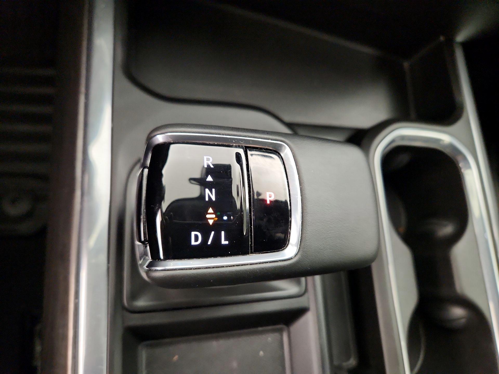 Thumbnail: 2024 Chevrolet Silverado 1500 - 18