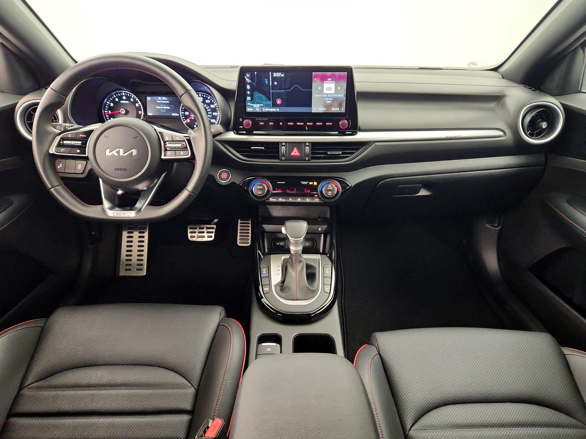 Thumbnail: 2024 Kia Forte - 9