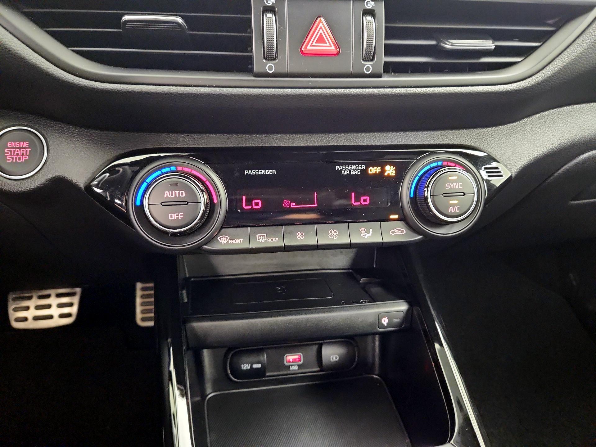 Thumbnail: 2024 Kia Forte - 17