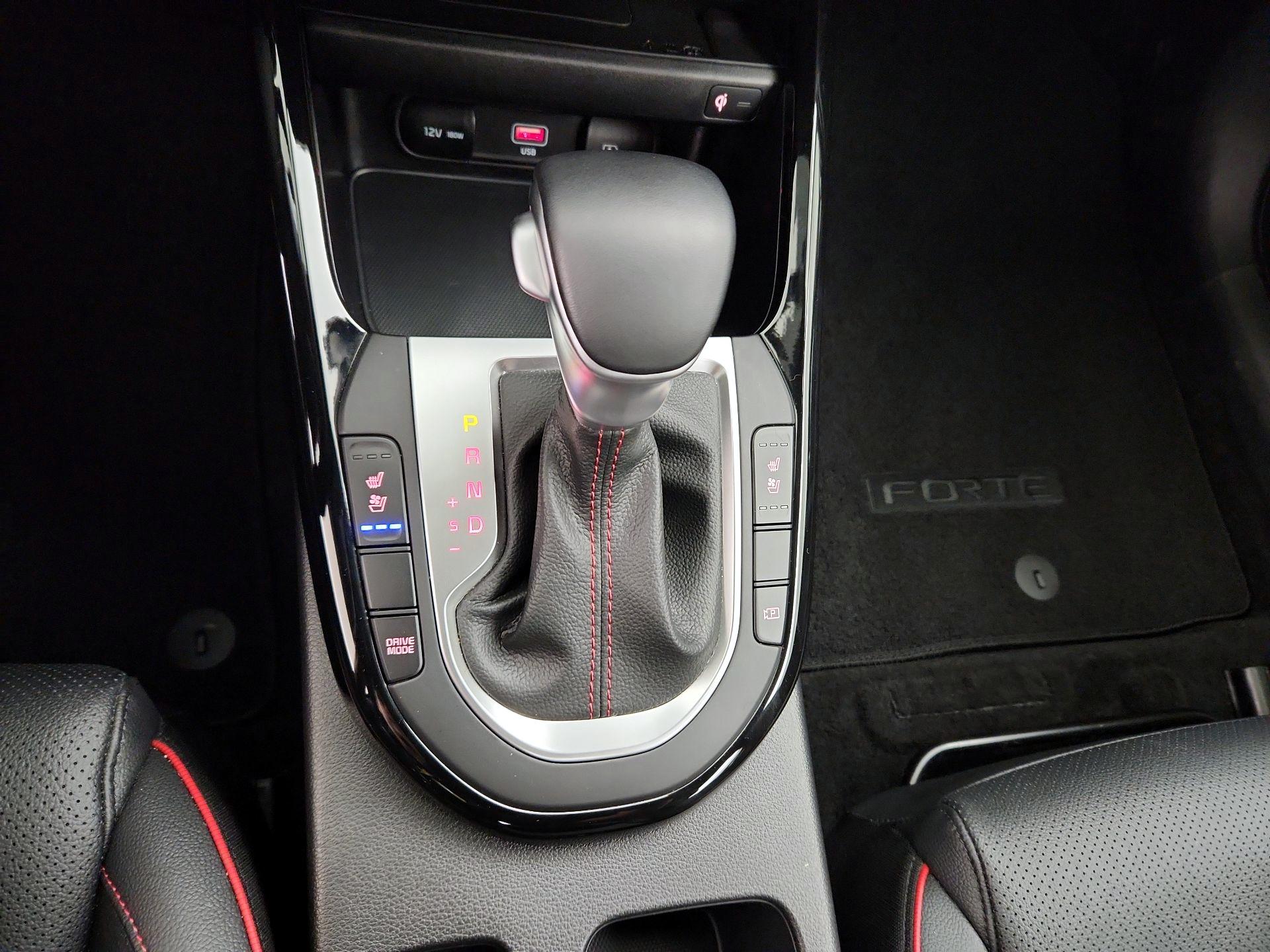 Thumbnail: 2024 Kia Forte - 18