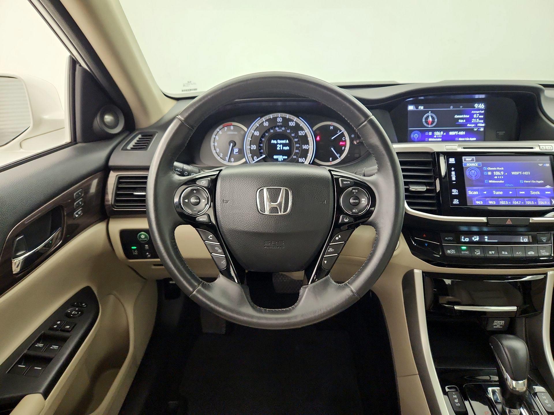 Thumbnail: 2017 Honda Accord - 10