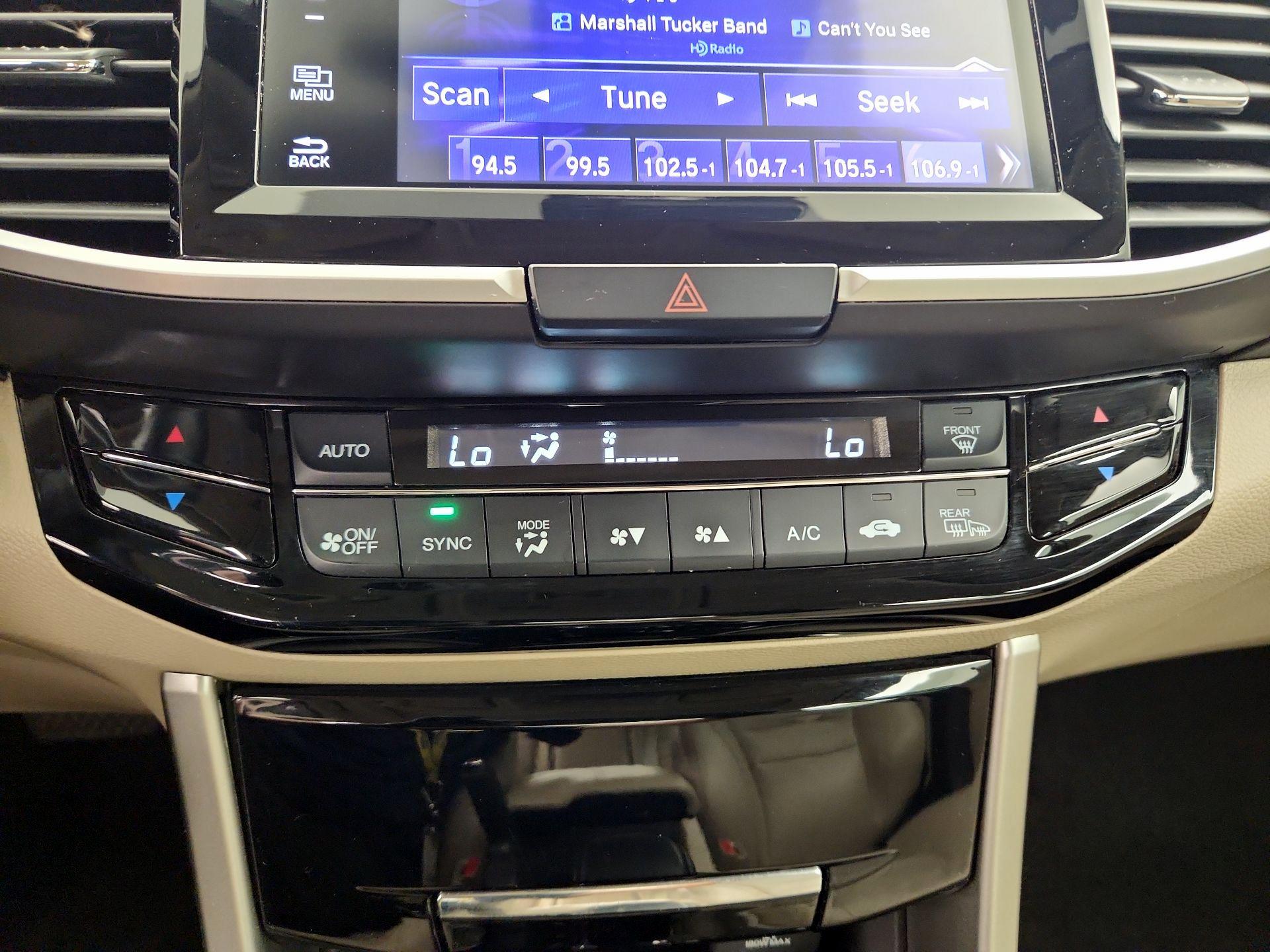 Thumbnail: 2017 Honda Accord - 16