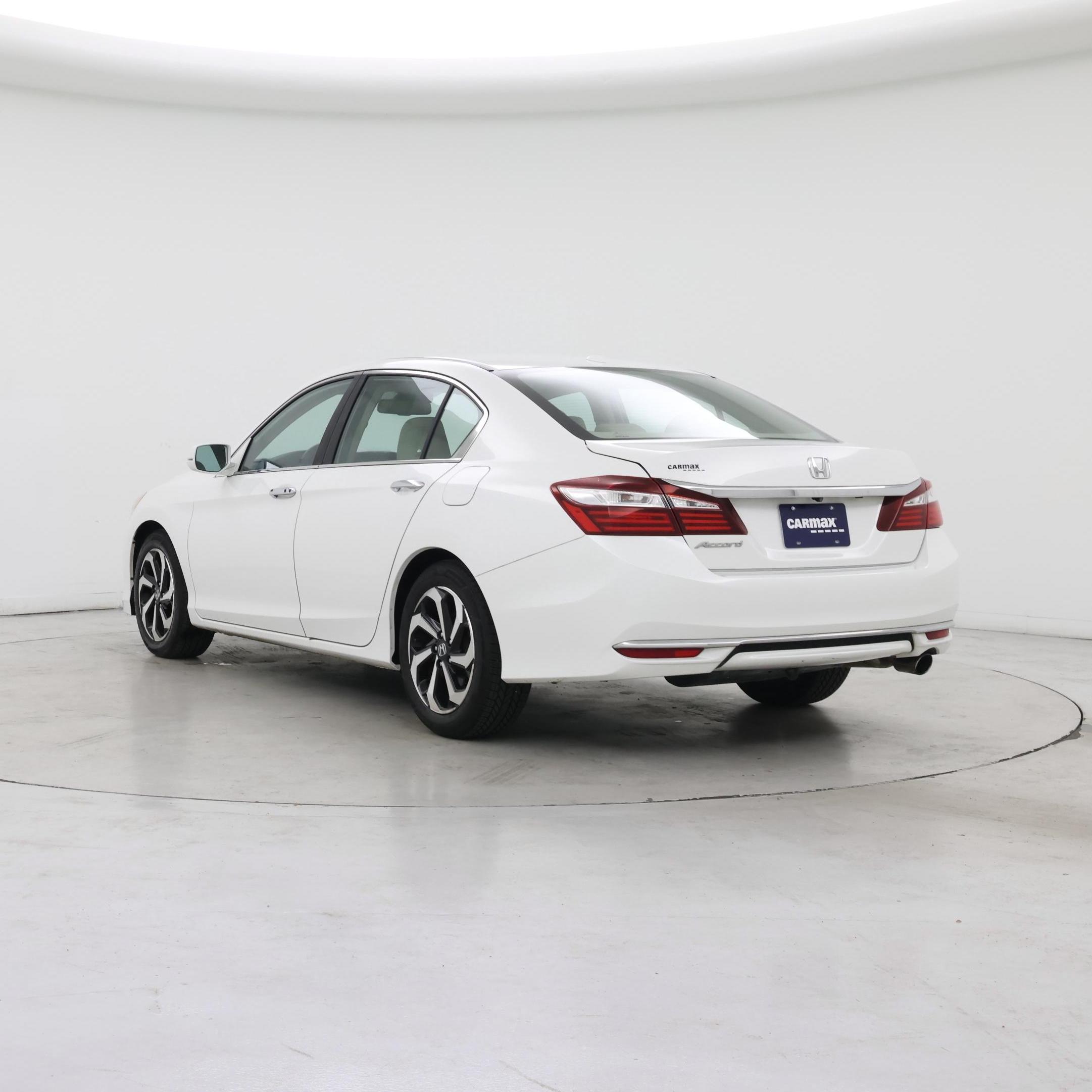 Thumbnail: 2017 Honda Accord - 2