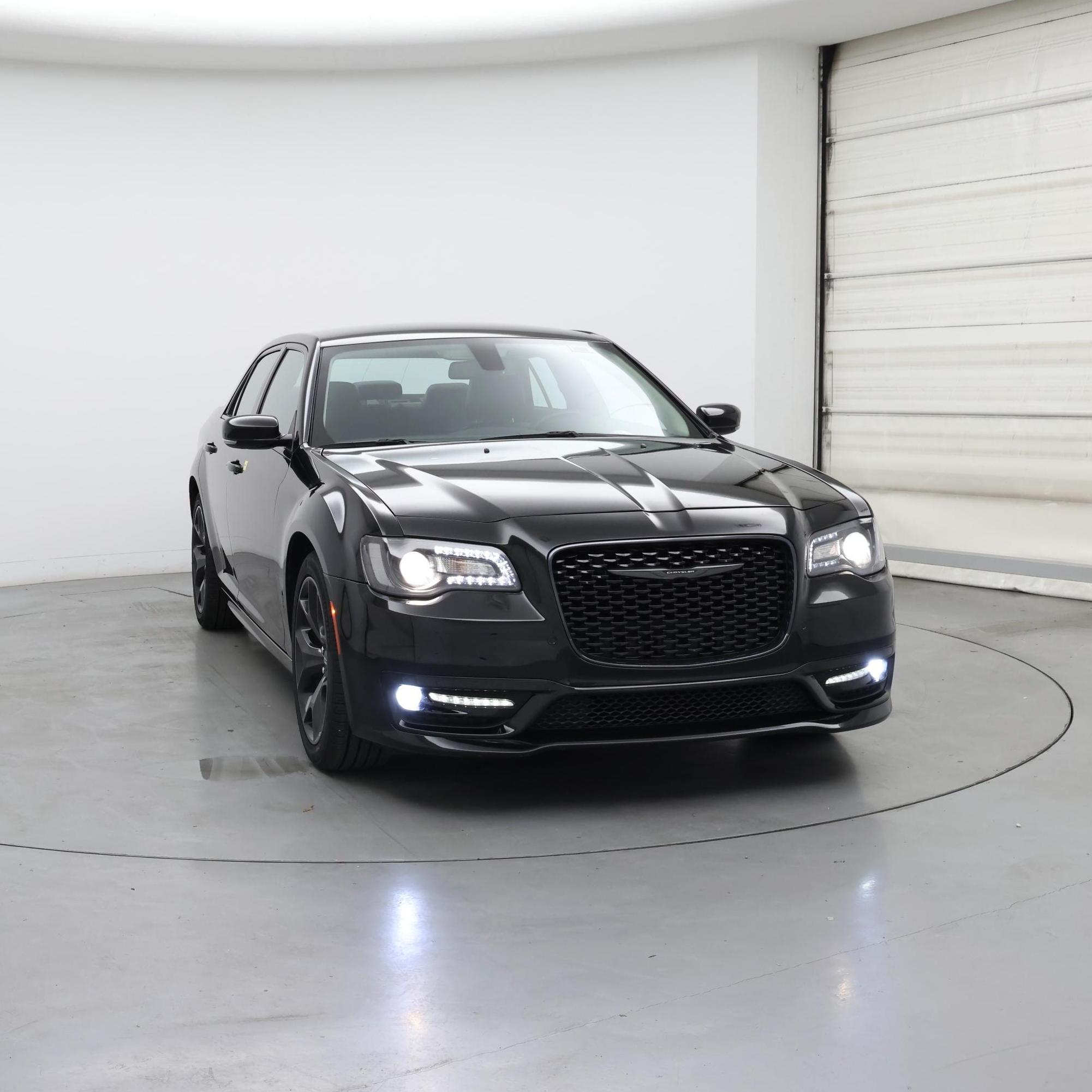 Thumbnail: 2022 Chrysler 300 - 5