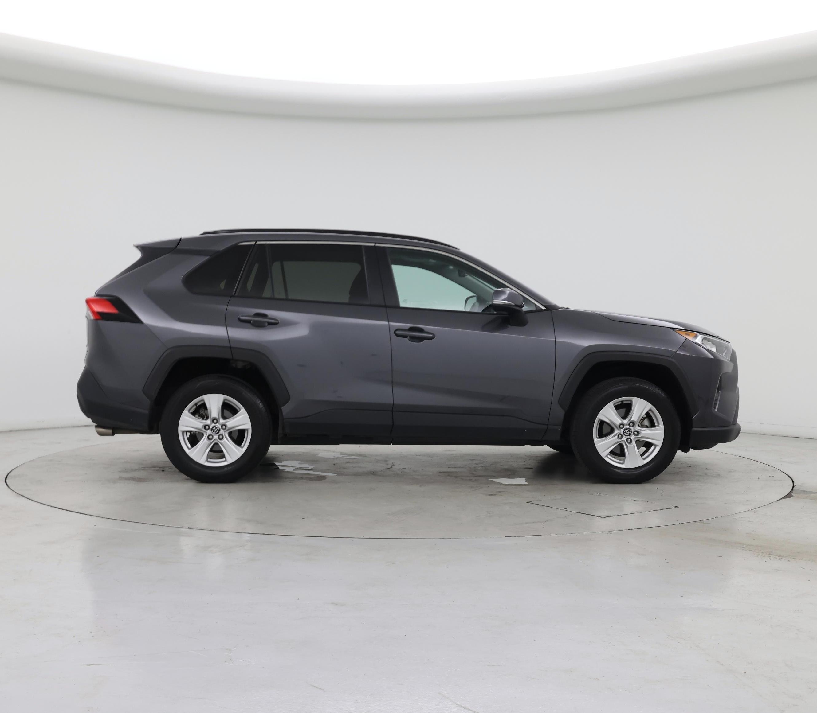 Thumbnail: 2020 Toyota RAV4 - 7