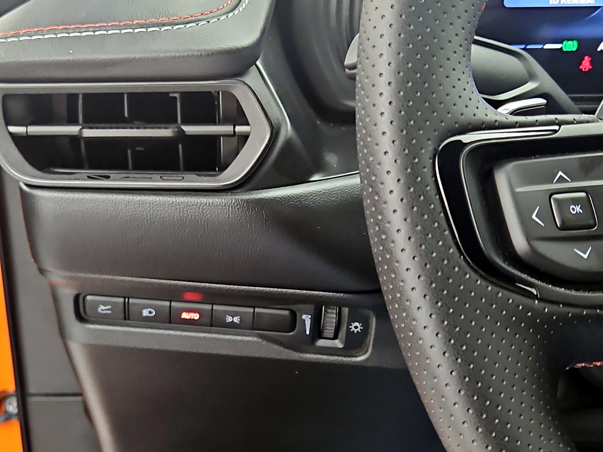 Thumbnail: 2025 Dodge Charger - 13