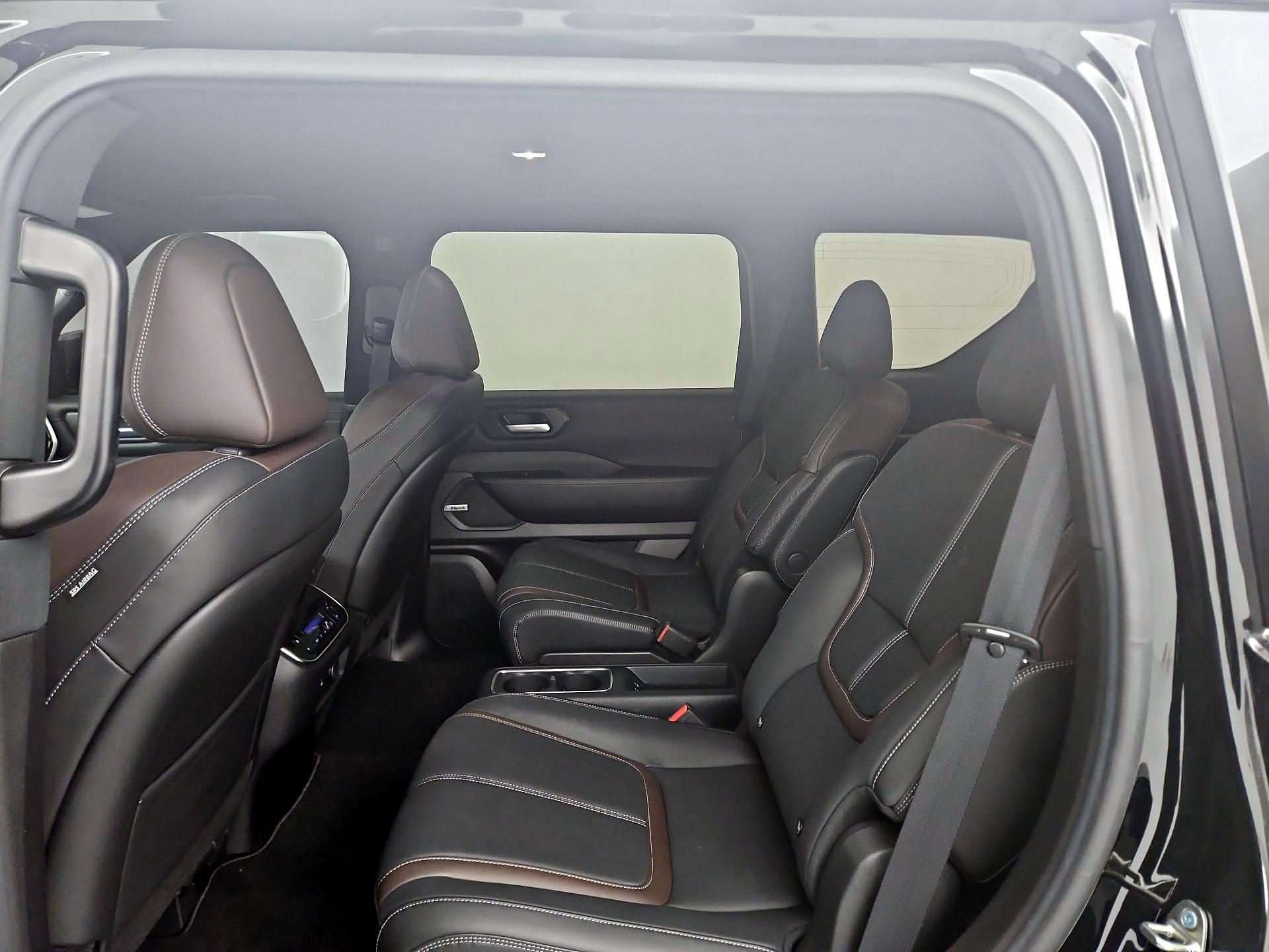 Thumbnail: 2025 Nissan Armada - 20