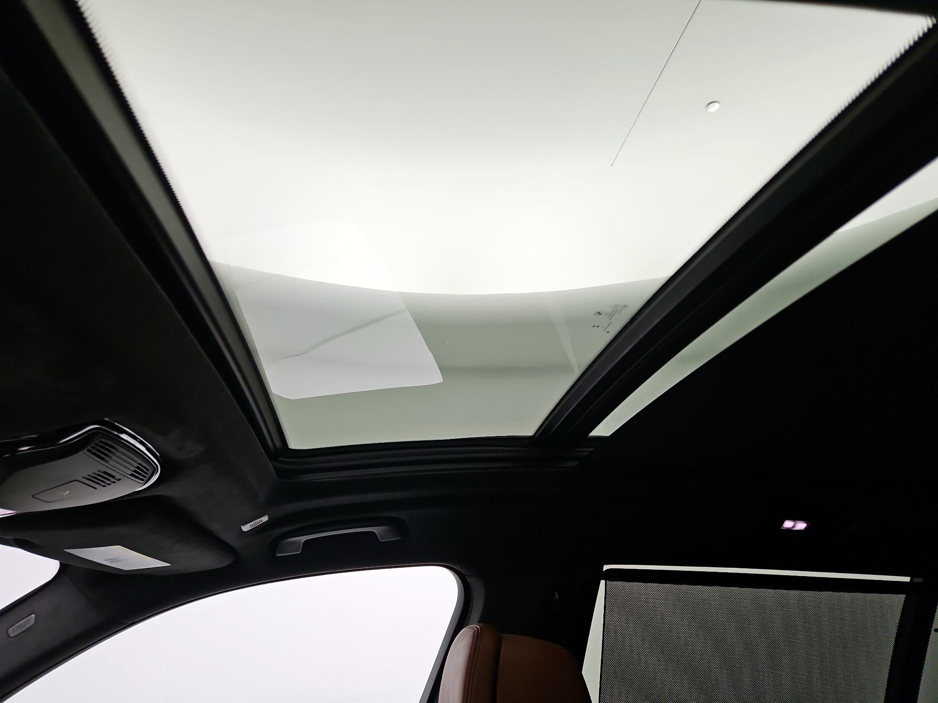 Thumbnail: 2025 BMW X7 - 20