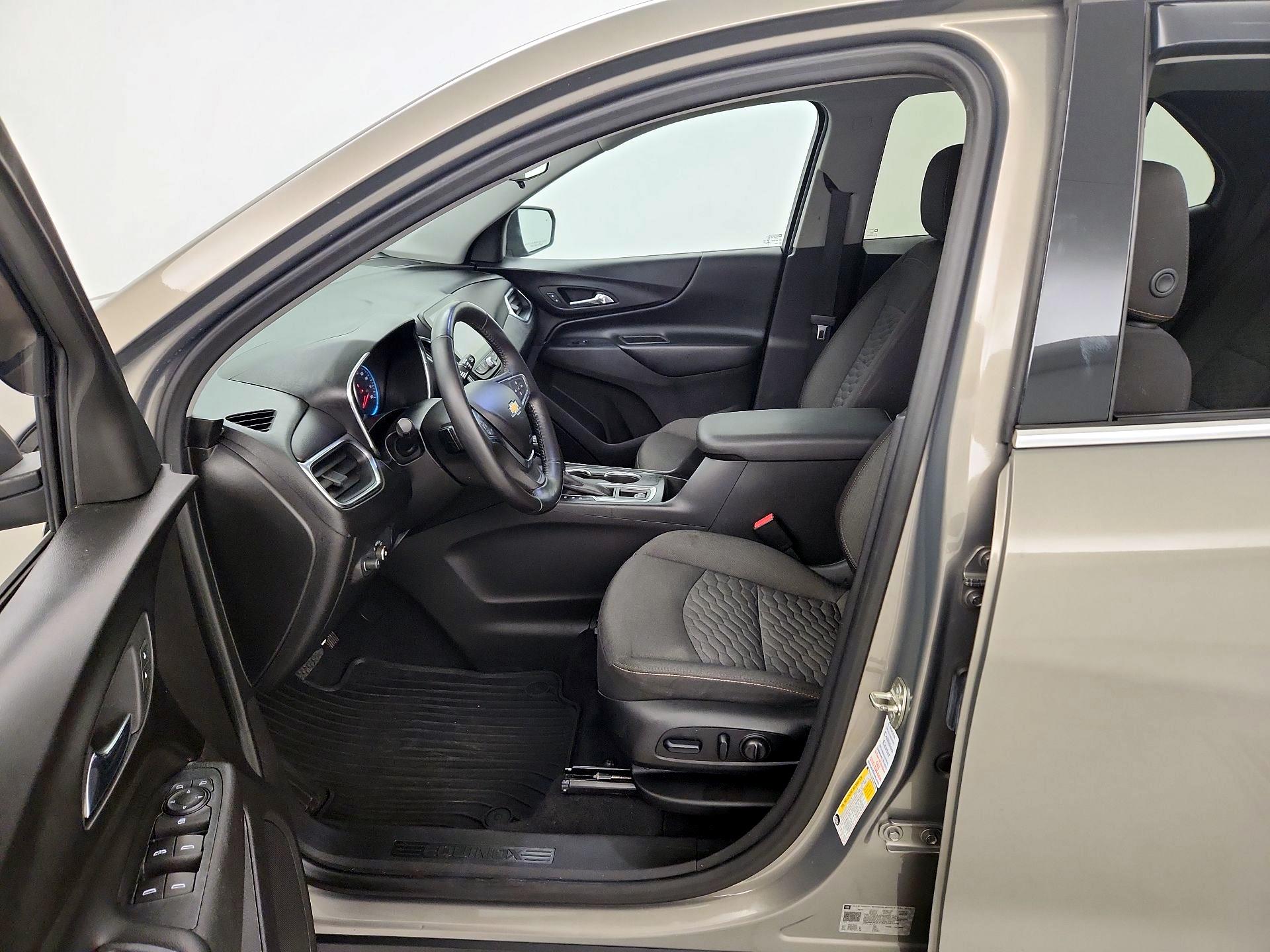 Thumbnail: 2019 Chevrolet Equinox - 11