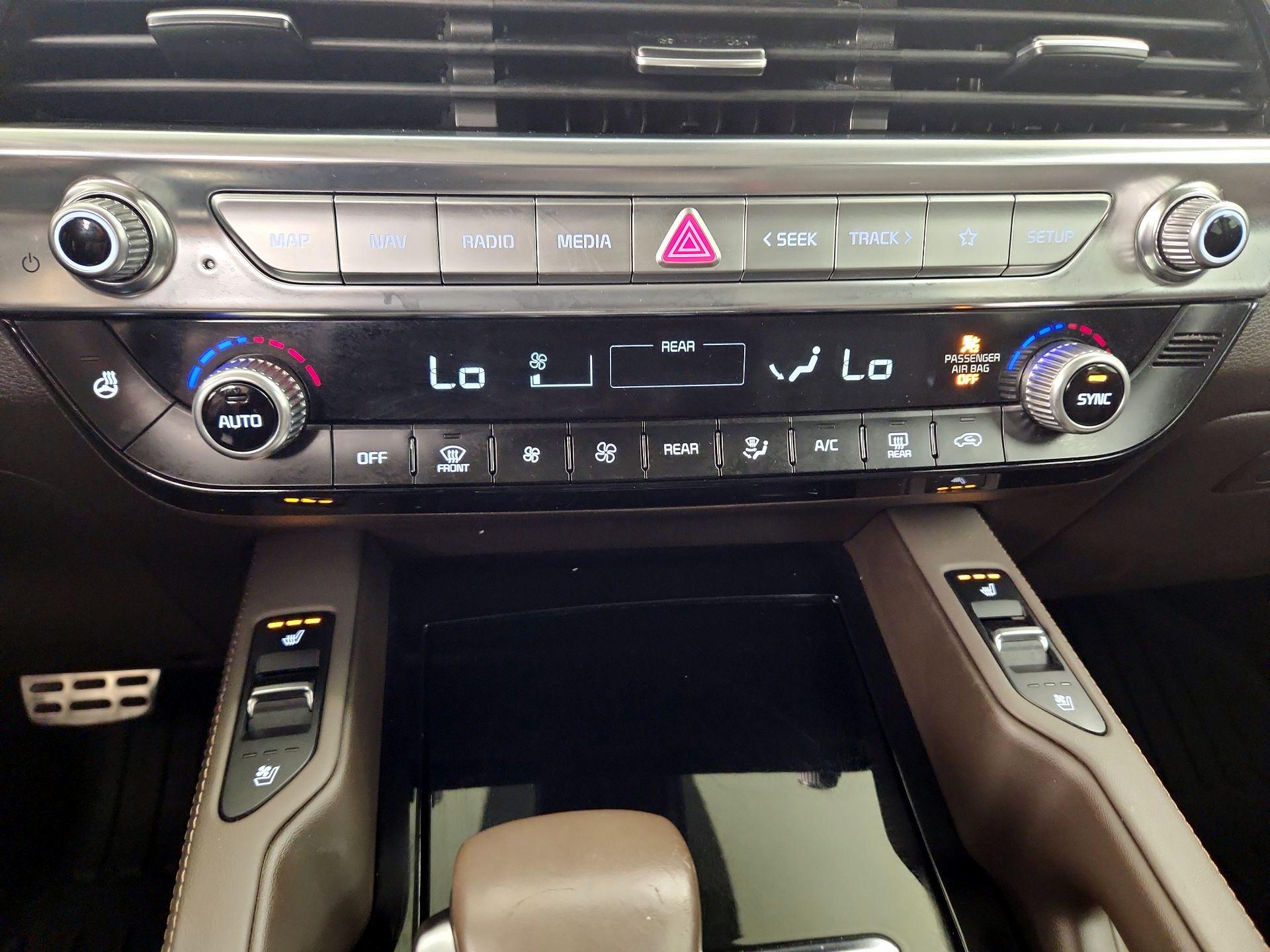 Thumbnail: 2022 Kia Telluride - 17