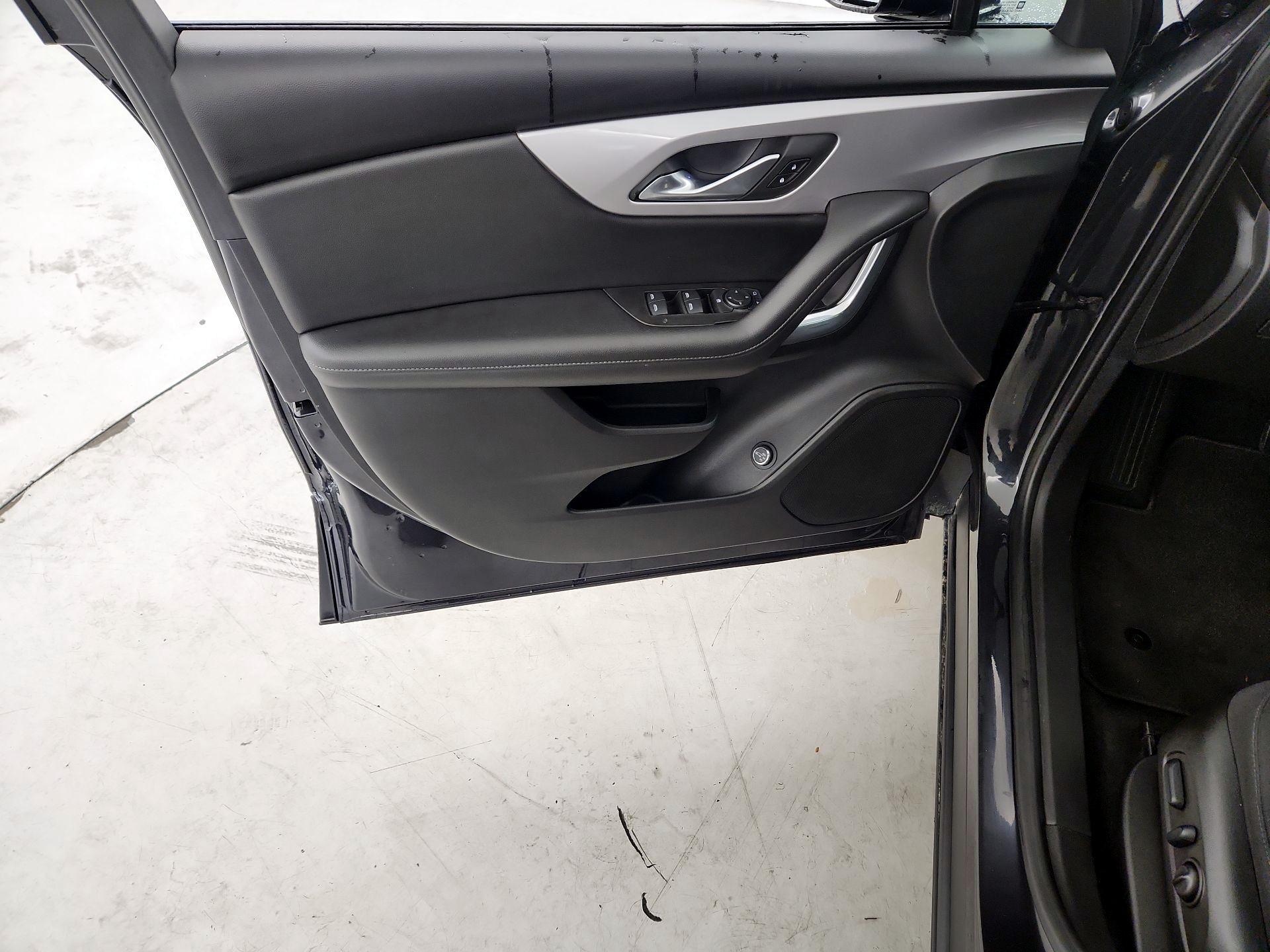 Thumbnail: 2022 Chevrolet Blazer - 12