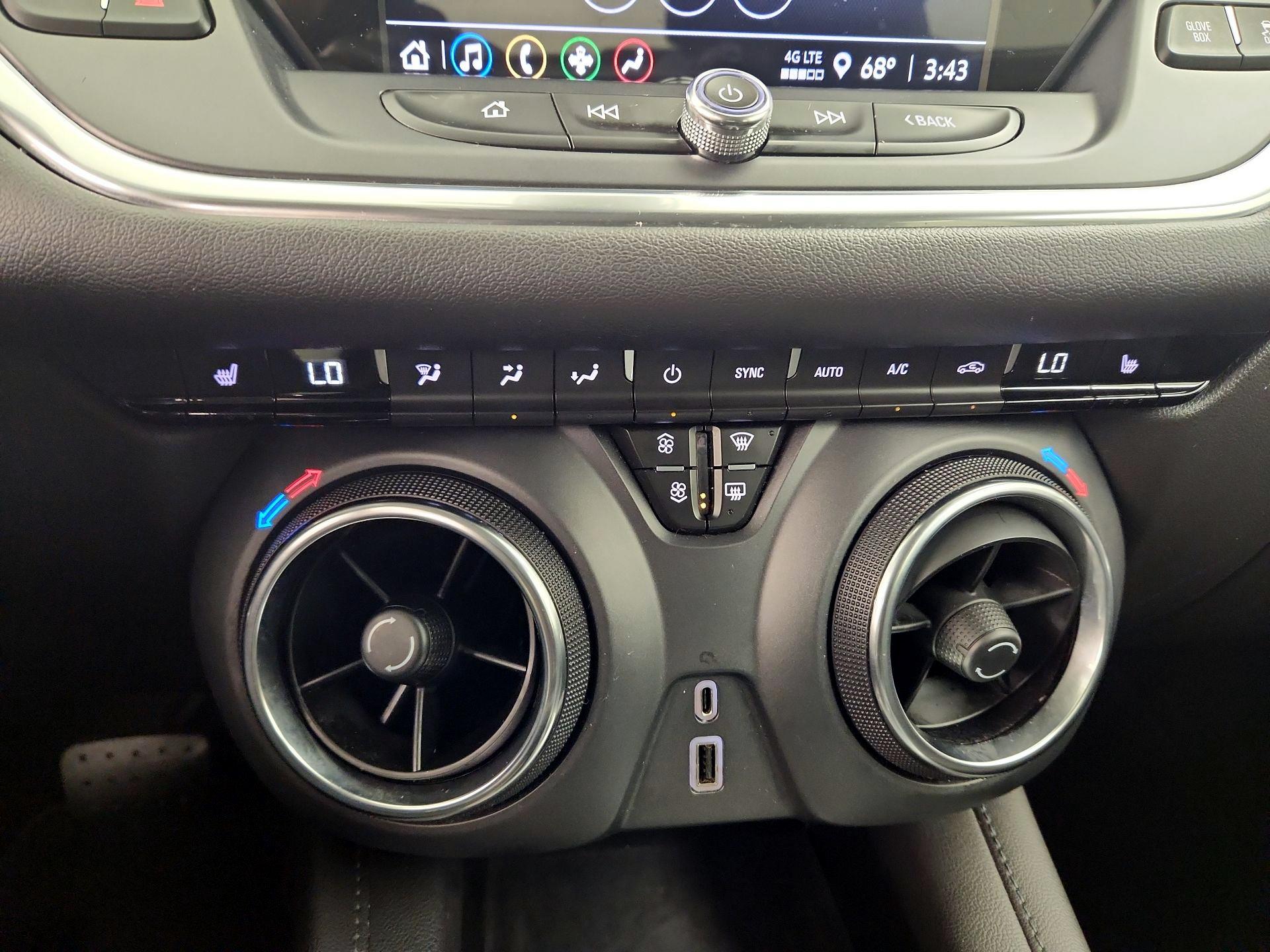 Thumbnail: 2022 Chevrolet Blazer - 16