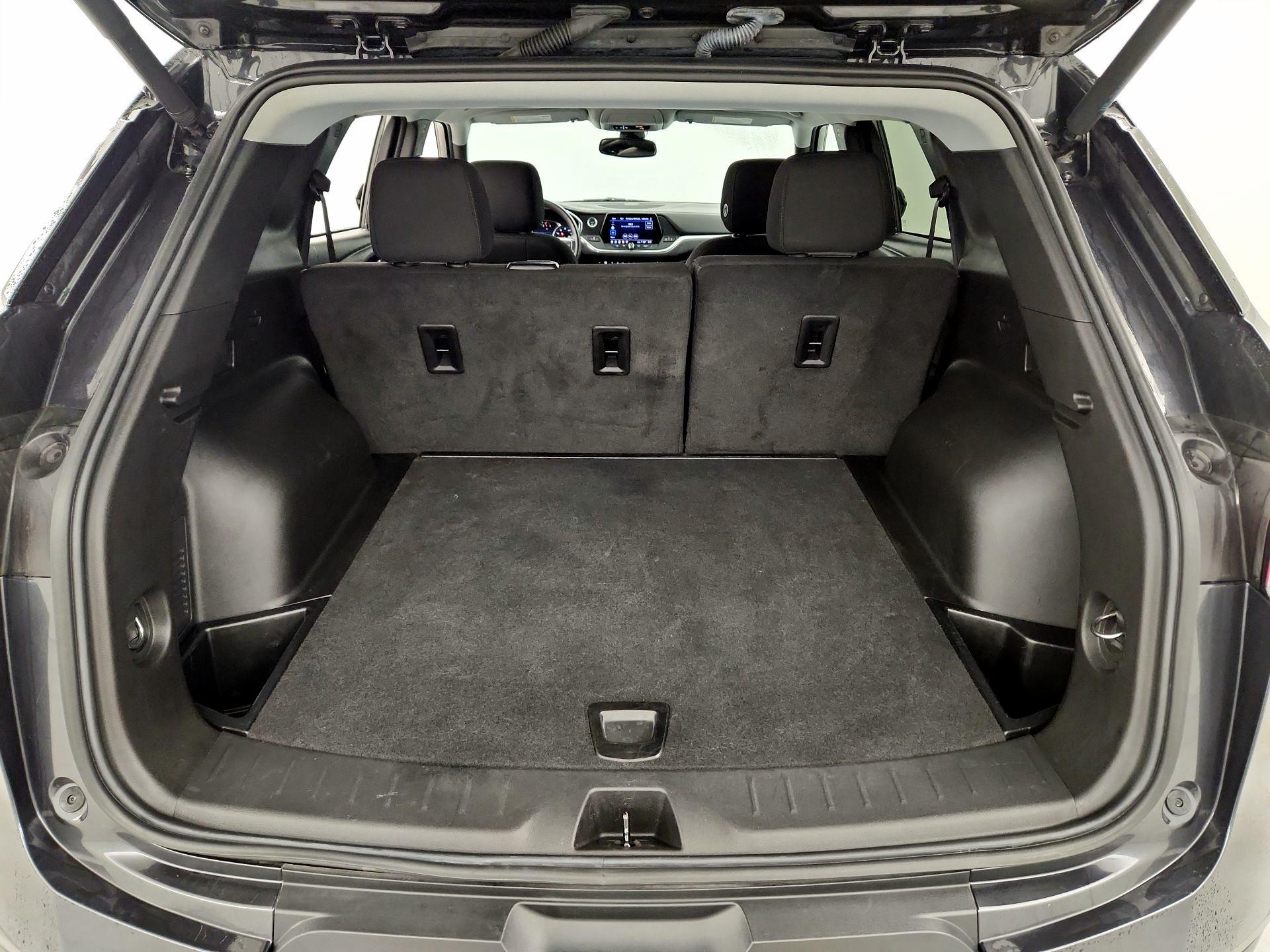 Thumbnail: 2022 Chevrolet Blazer - 20