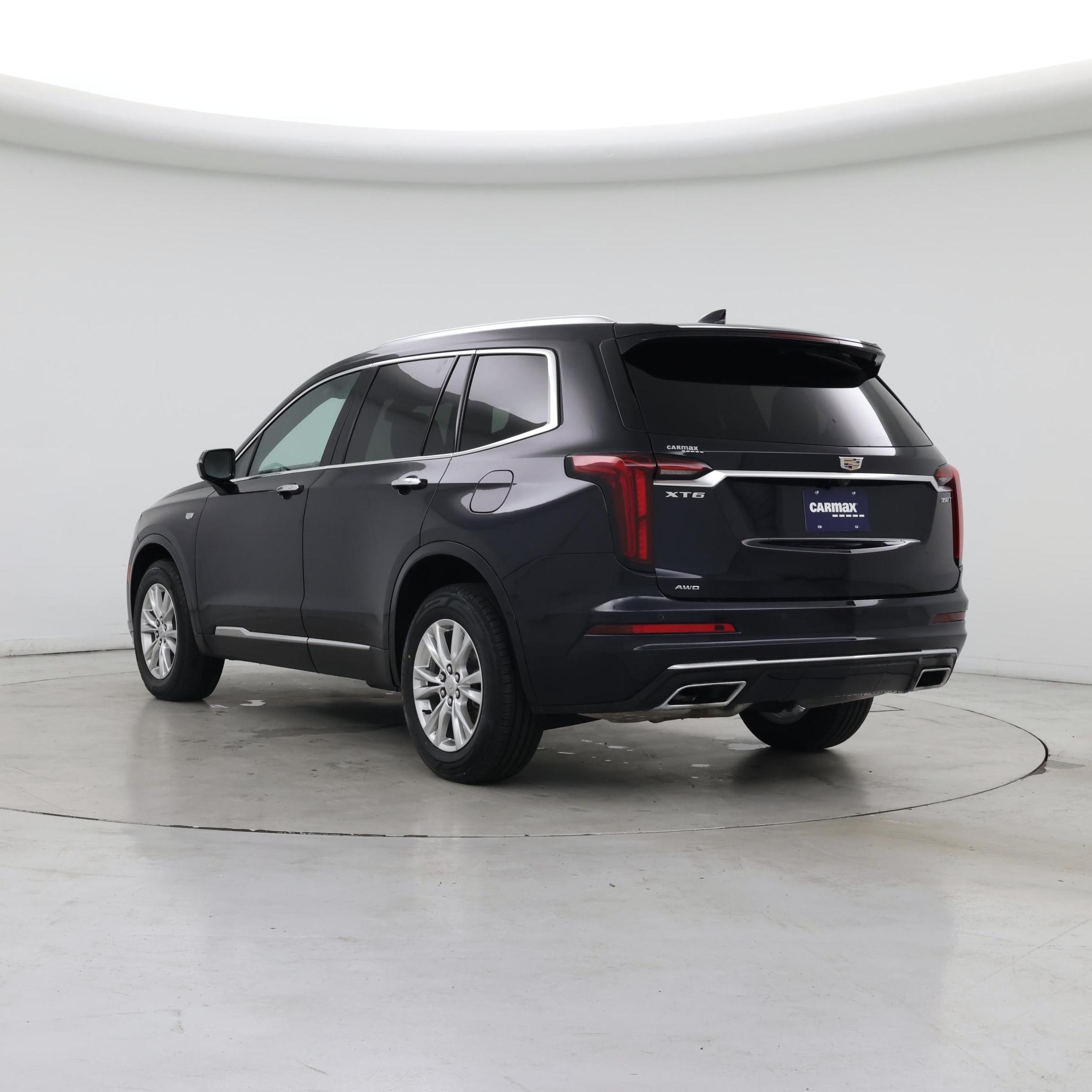Thumbnail: 2022 Cadillac XT6 - 2
