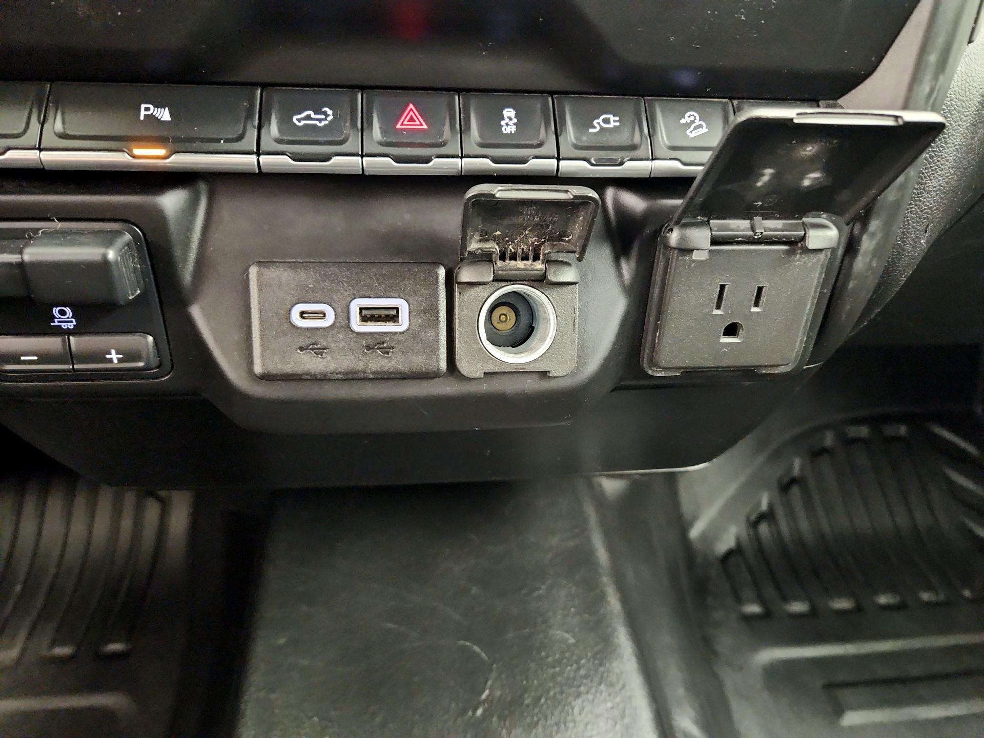 Thumbnail: 2023 Chevrolet Silverado 2500 - 18