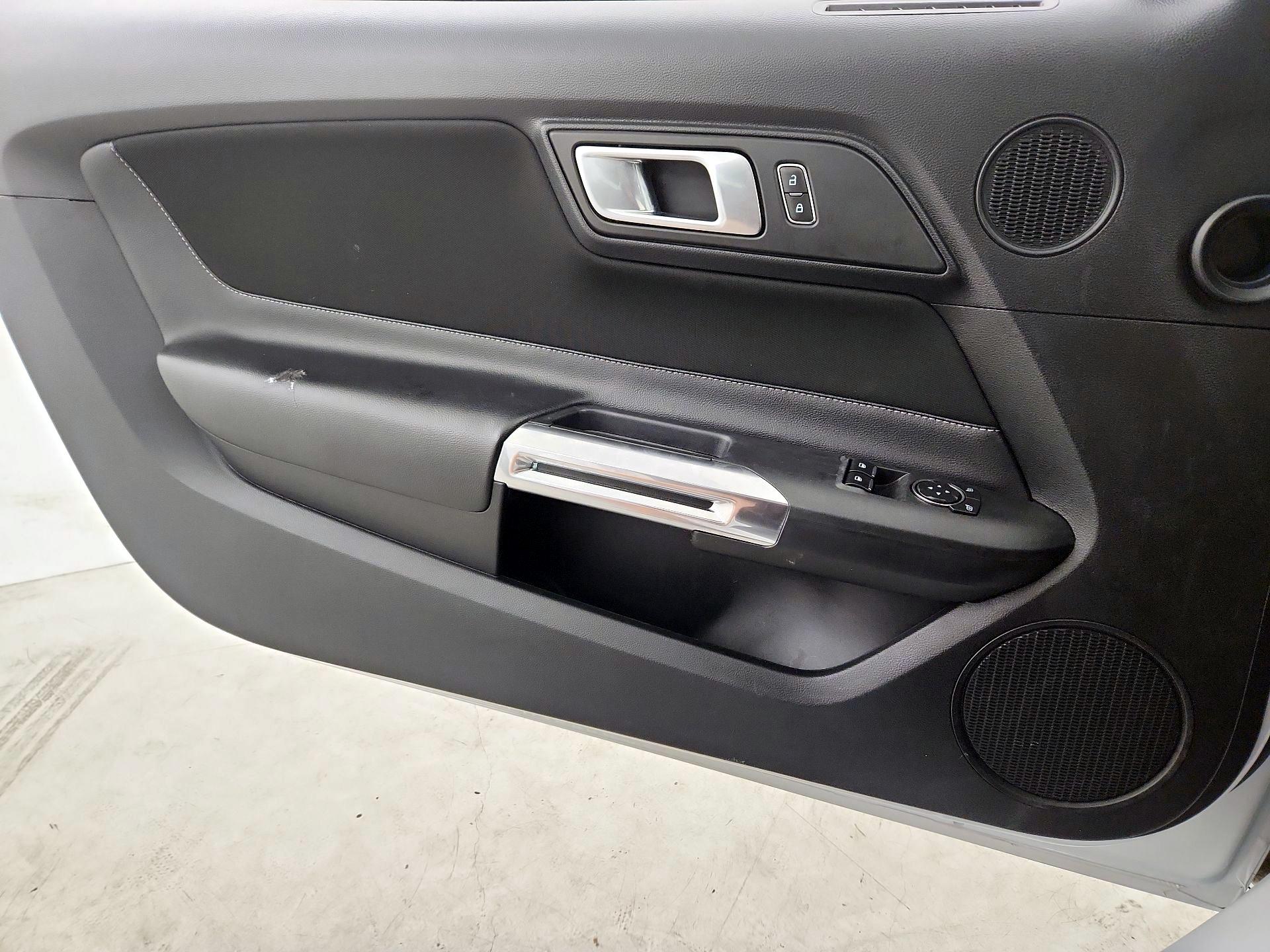 Thumbnail: 2020 Ford Mustang - 12