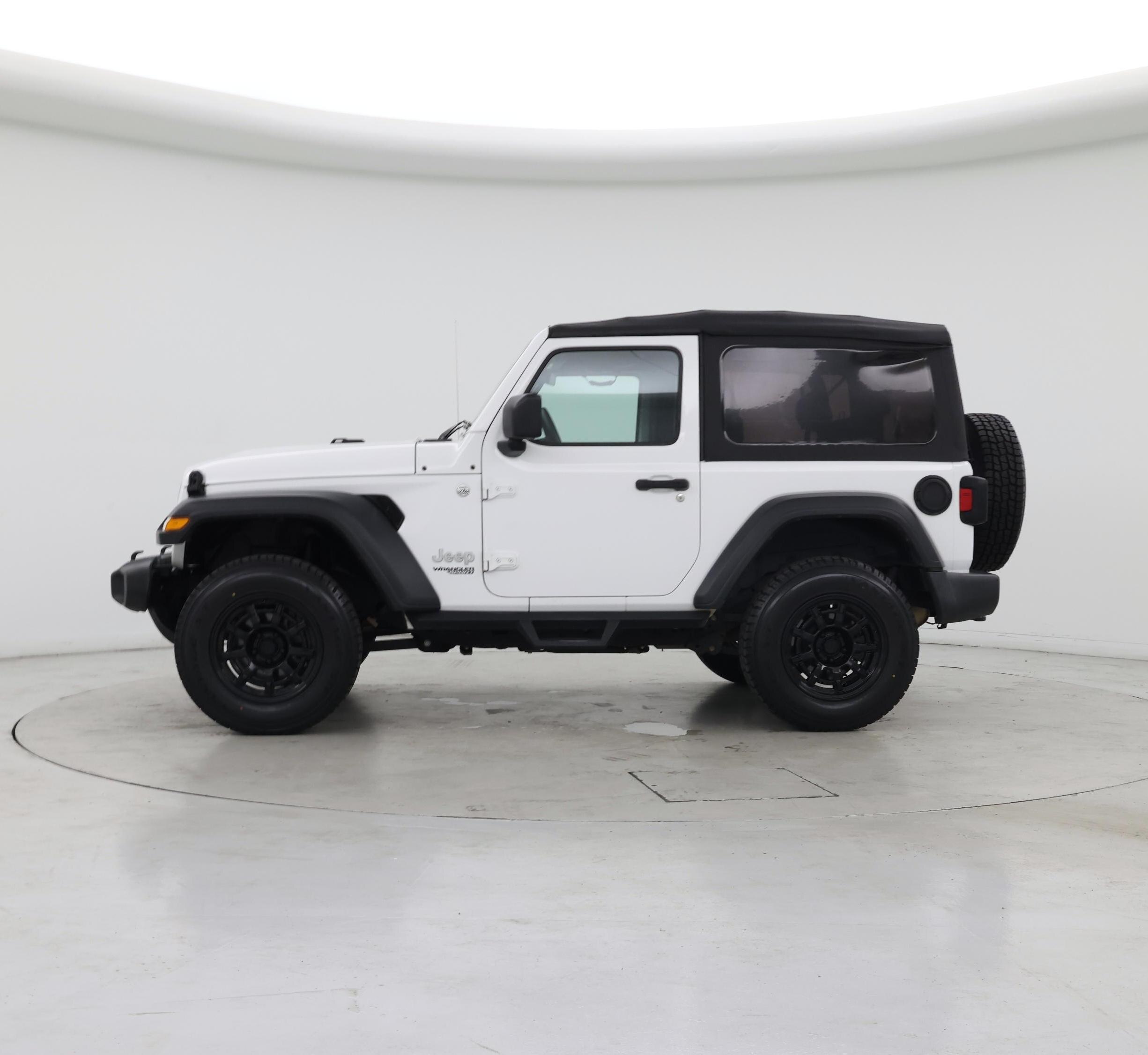 Thumbnail: 2018 Jeep Wrangler - 3