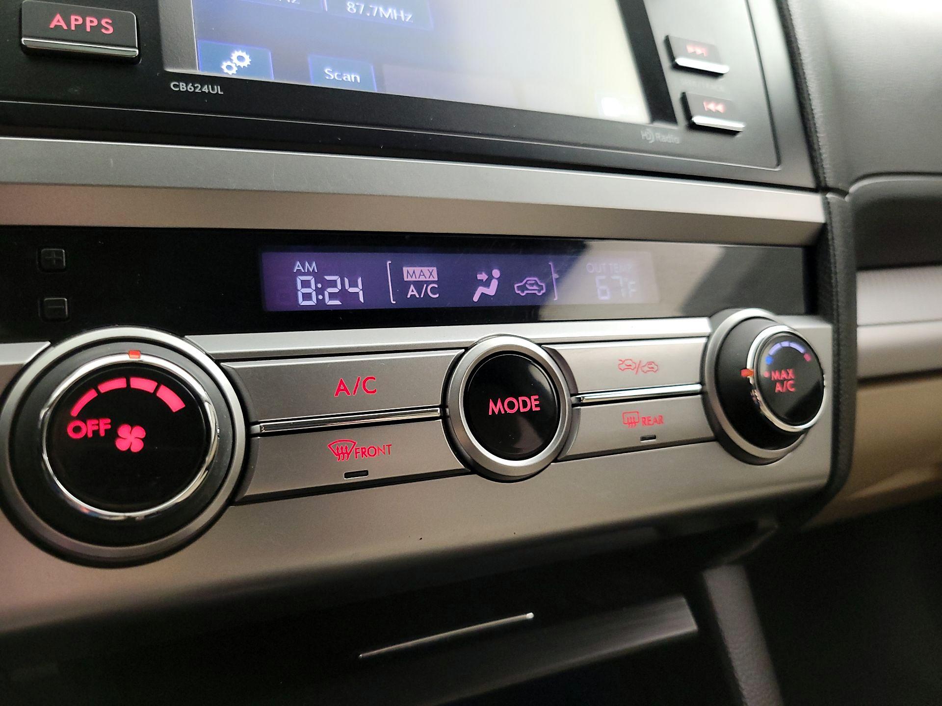 Thumbnail: 2015 Subaru Outback - 16