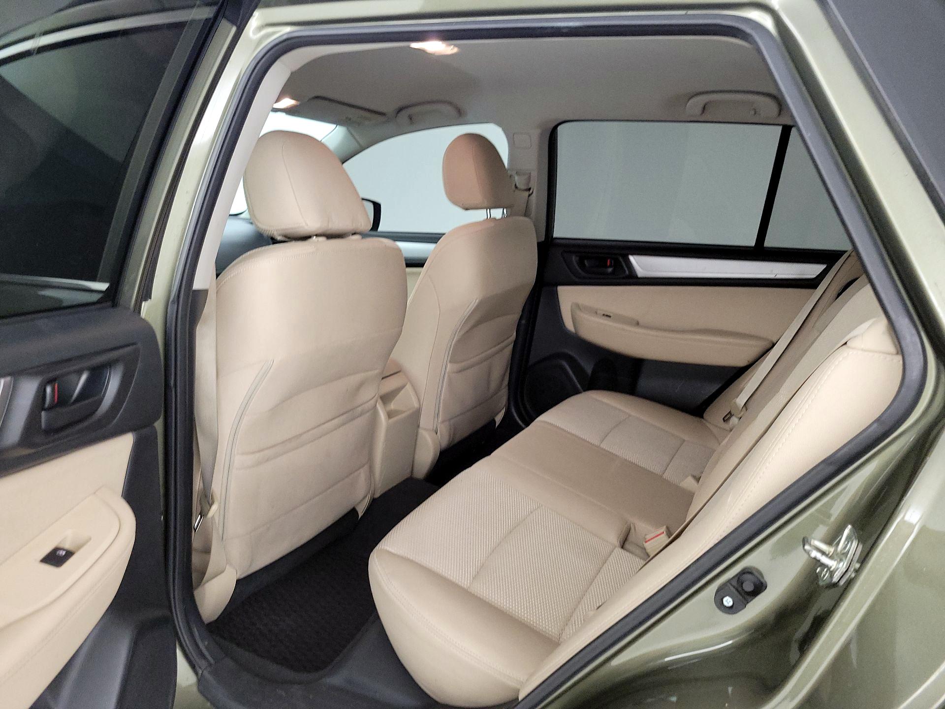 Thumbnail: 2015 Subaru Outback - 19