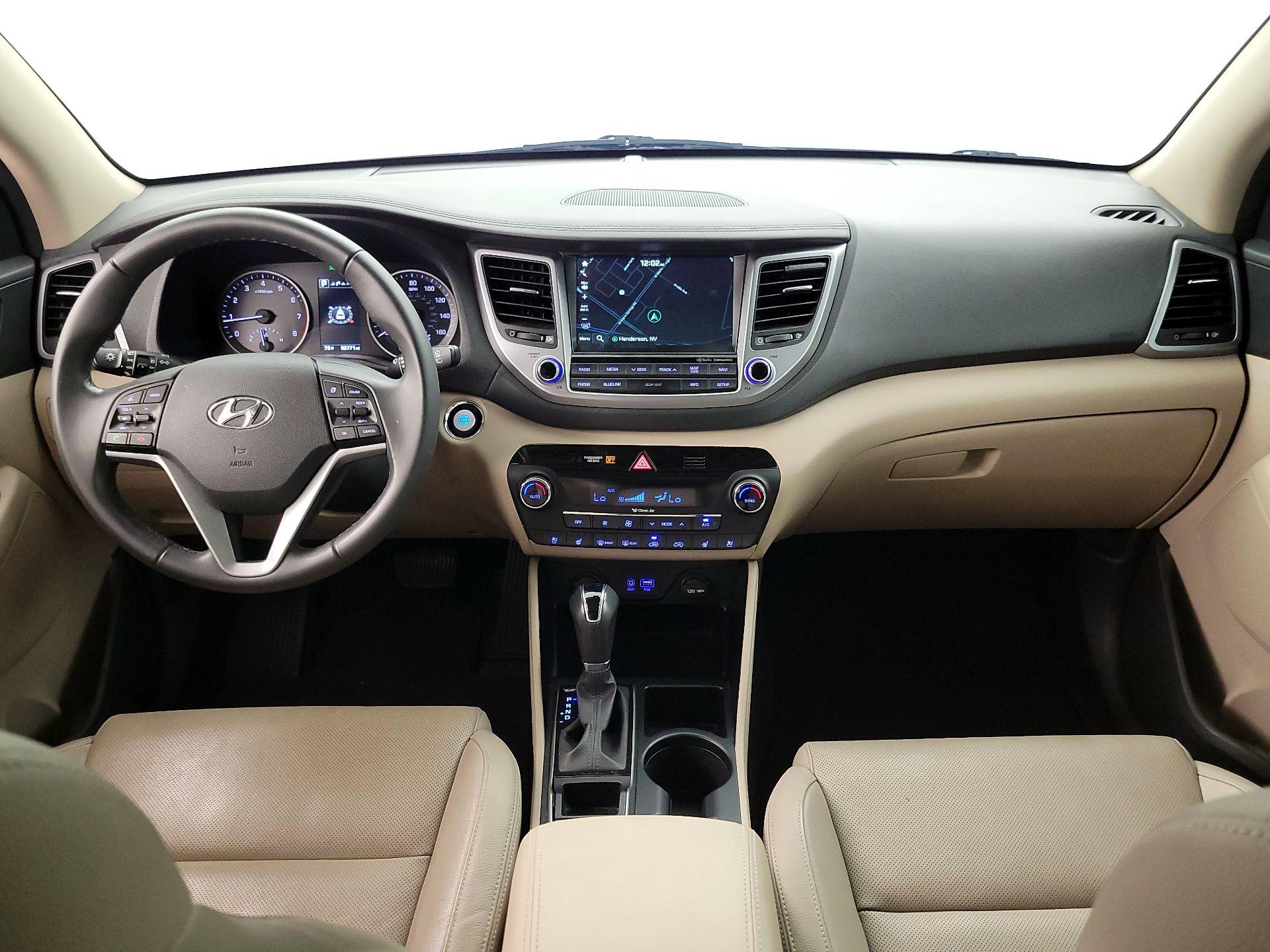 Thumbnail: 2016 Hyundai Tucson - 9