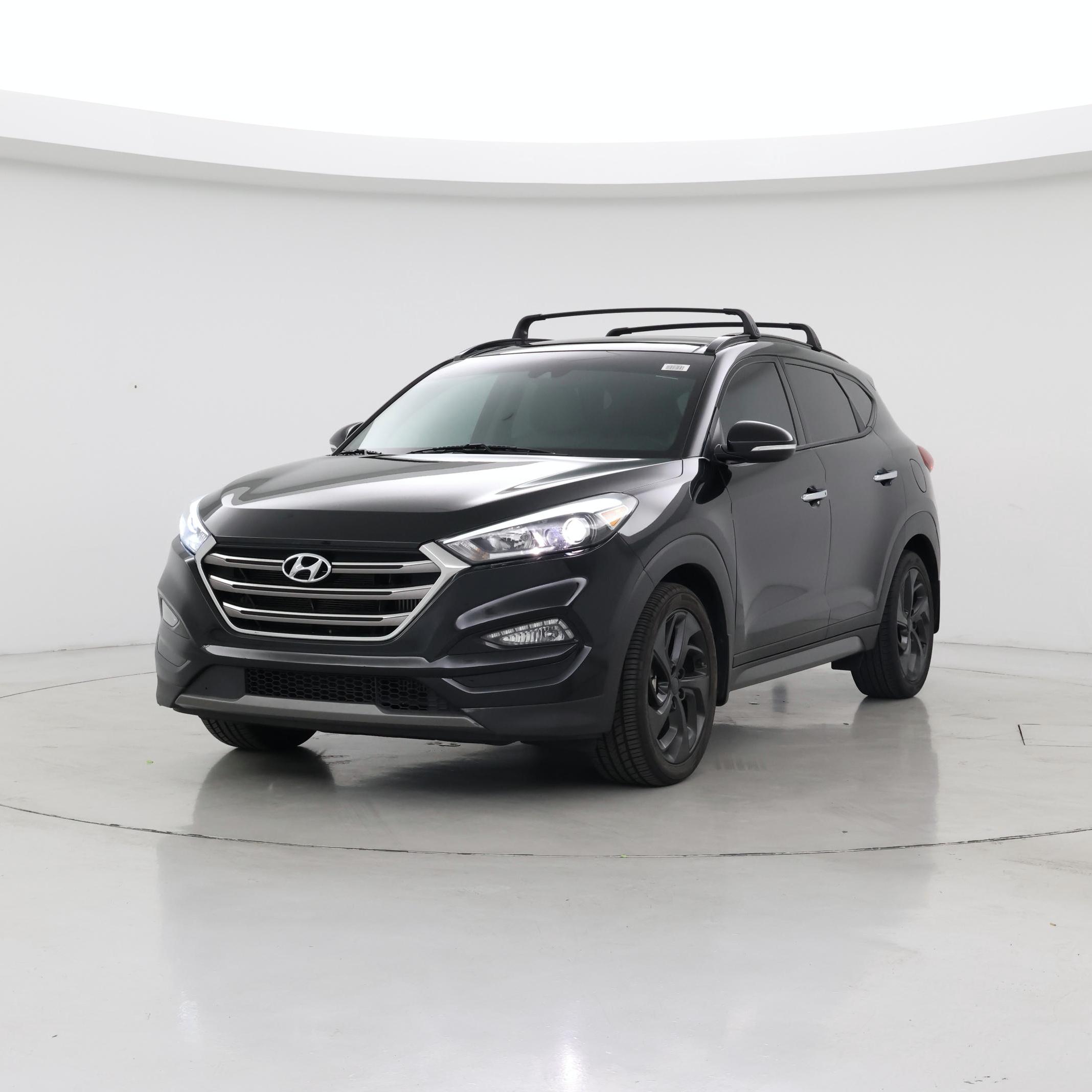 Thumbnail: 2016 Hyundai Tucson - 4