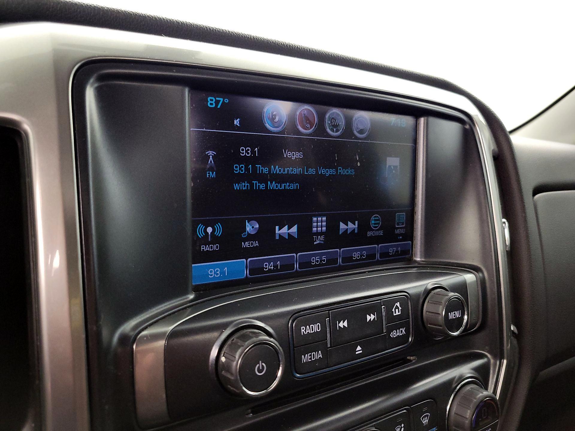 Thumbnail: 2017 Chevrolet Silverado 1500 - 15