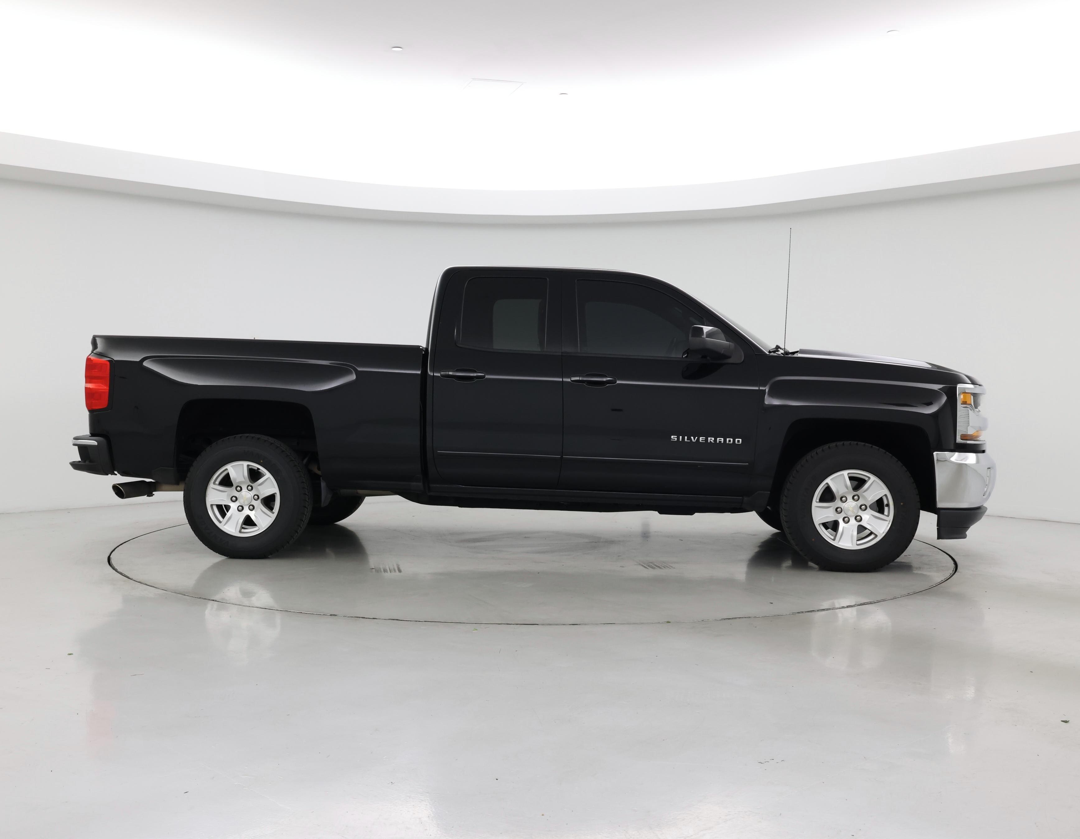 Thumbnail: 2017 Chevrolet Silverado 1500 - 7