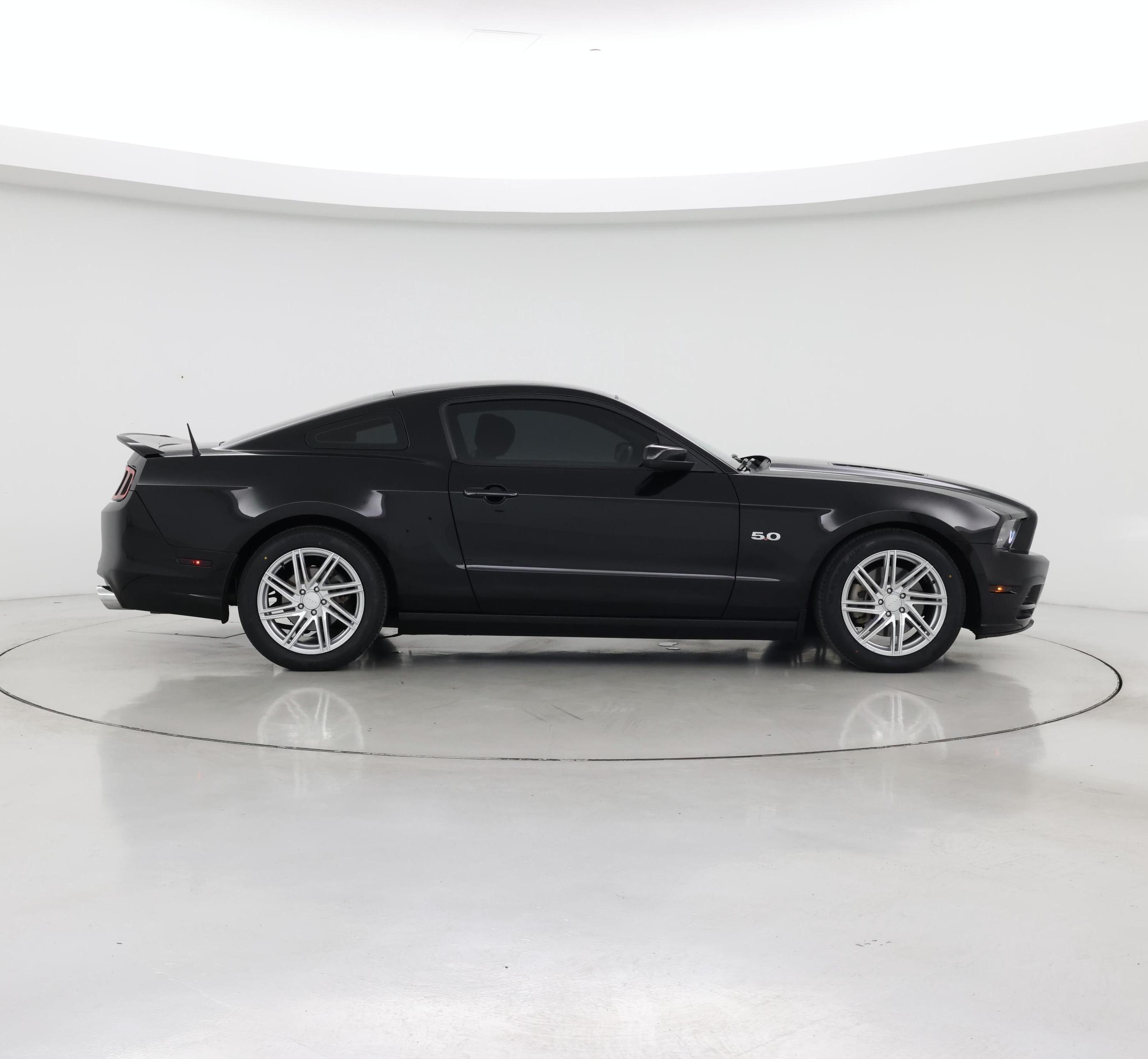 Thumbnail: 2014 Ford Mustang - 7