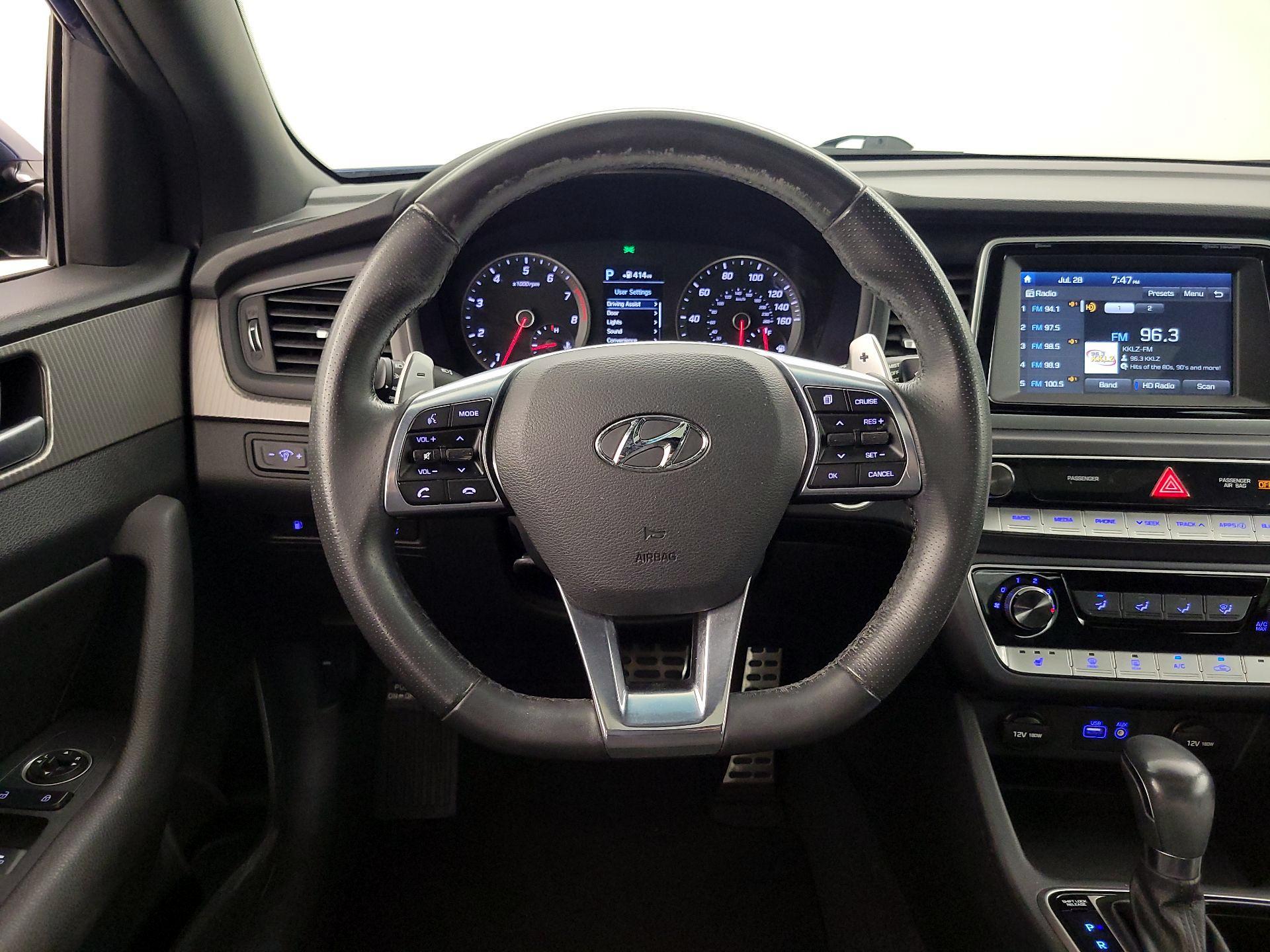 Thumbnail: 2018 Hyundai Sonata - 10